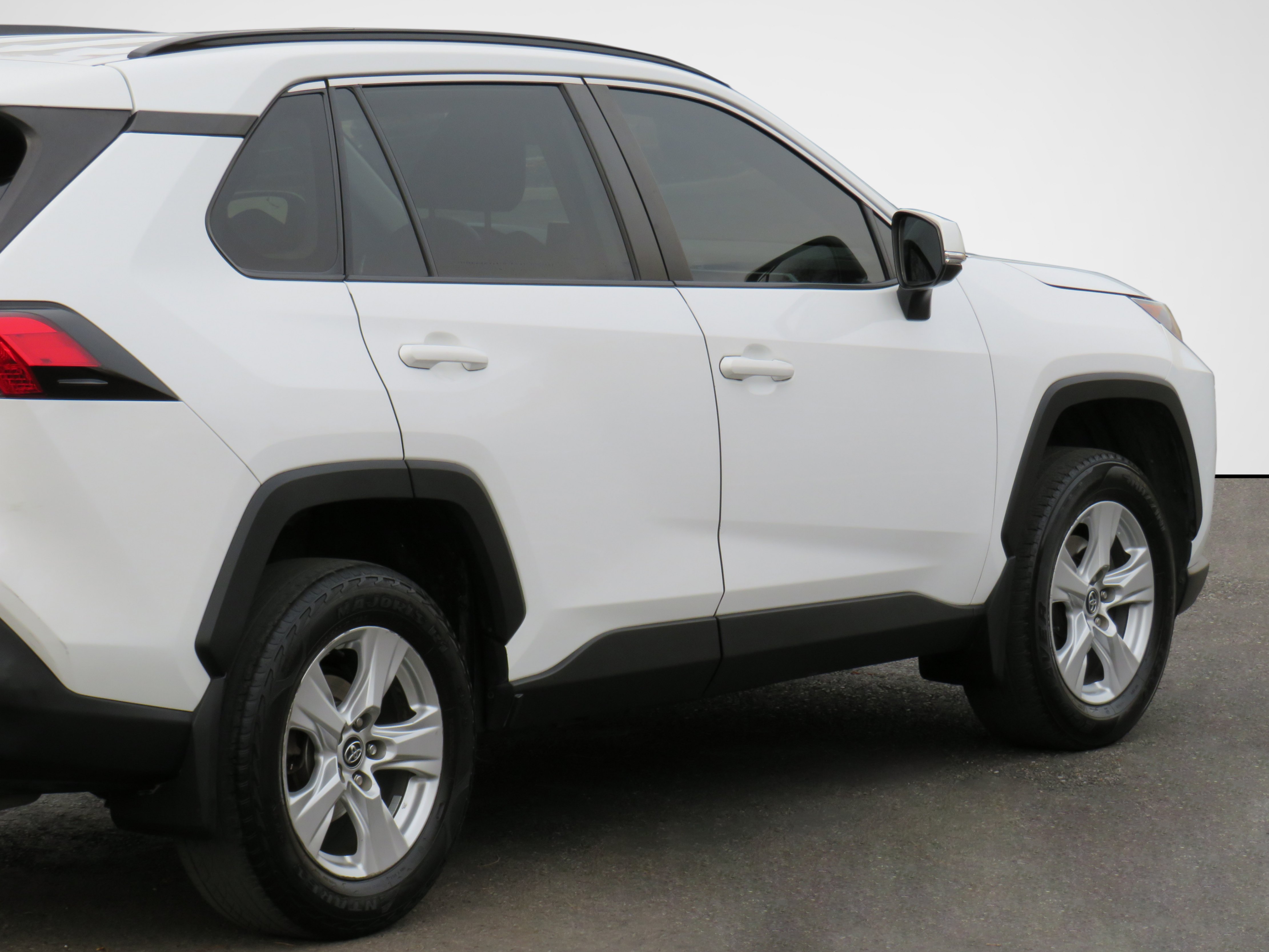 /laautomotive/2021-Toyota-RAV4-03954423622406944.jpg