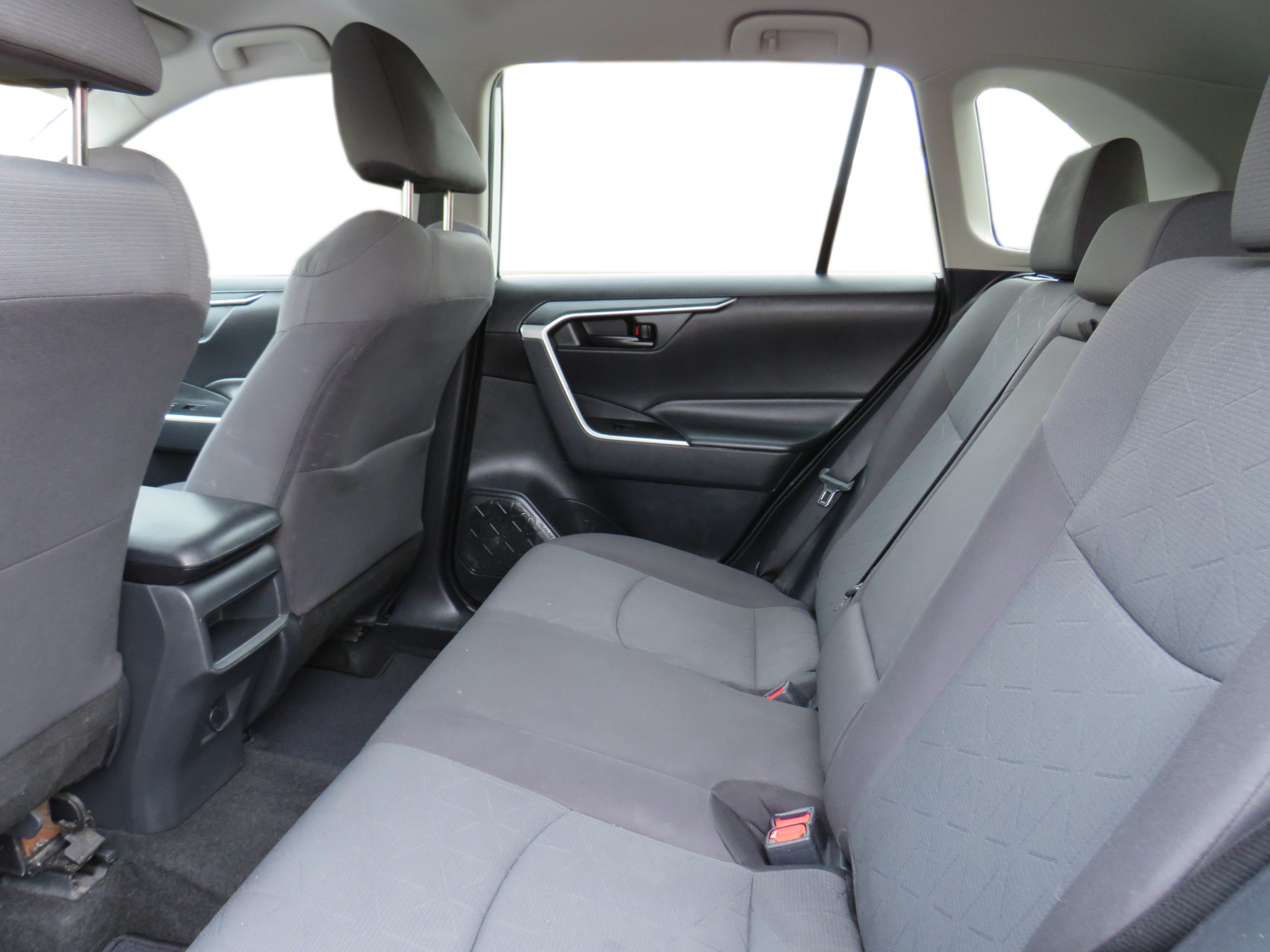 /laautomotive/2021-Toyota-RAV4-4911828255833546.jpg