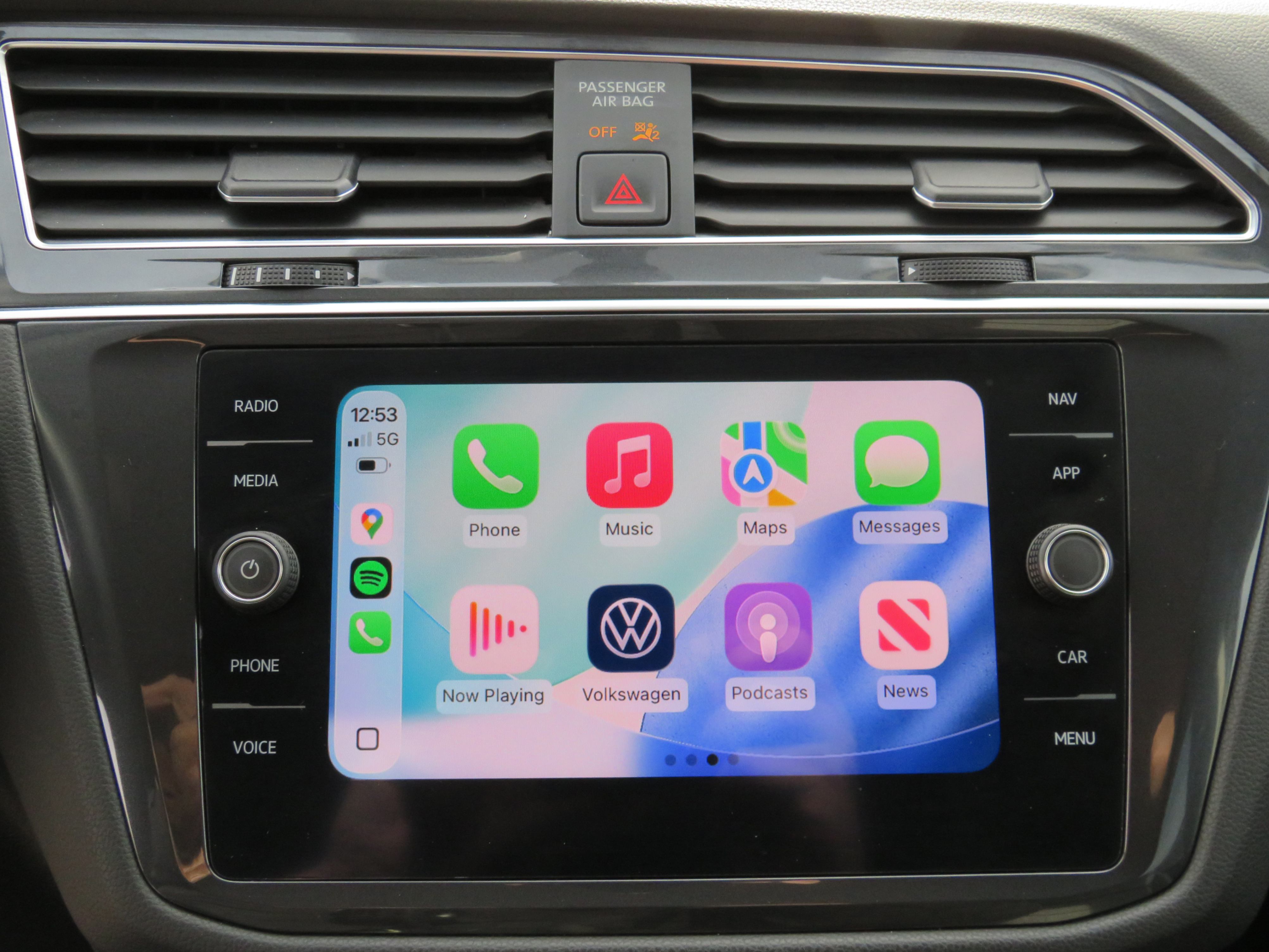 /laautomotive/2021-Volkswagen-Tiguan-16716541313541522.jpg
