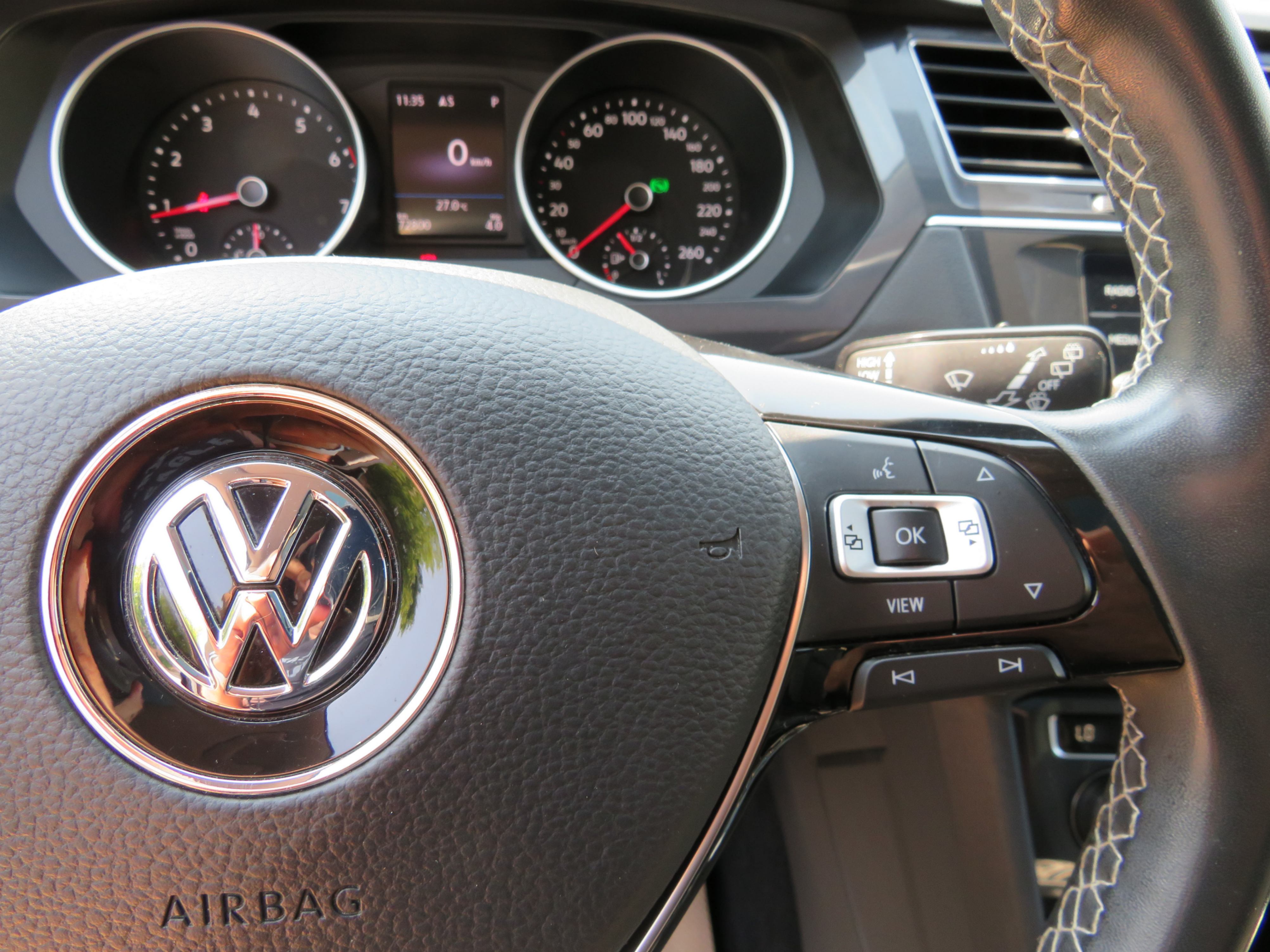 /laautomotive/2021-Volkswagen-Tiguan-23452173079801808.jpg