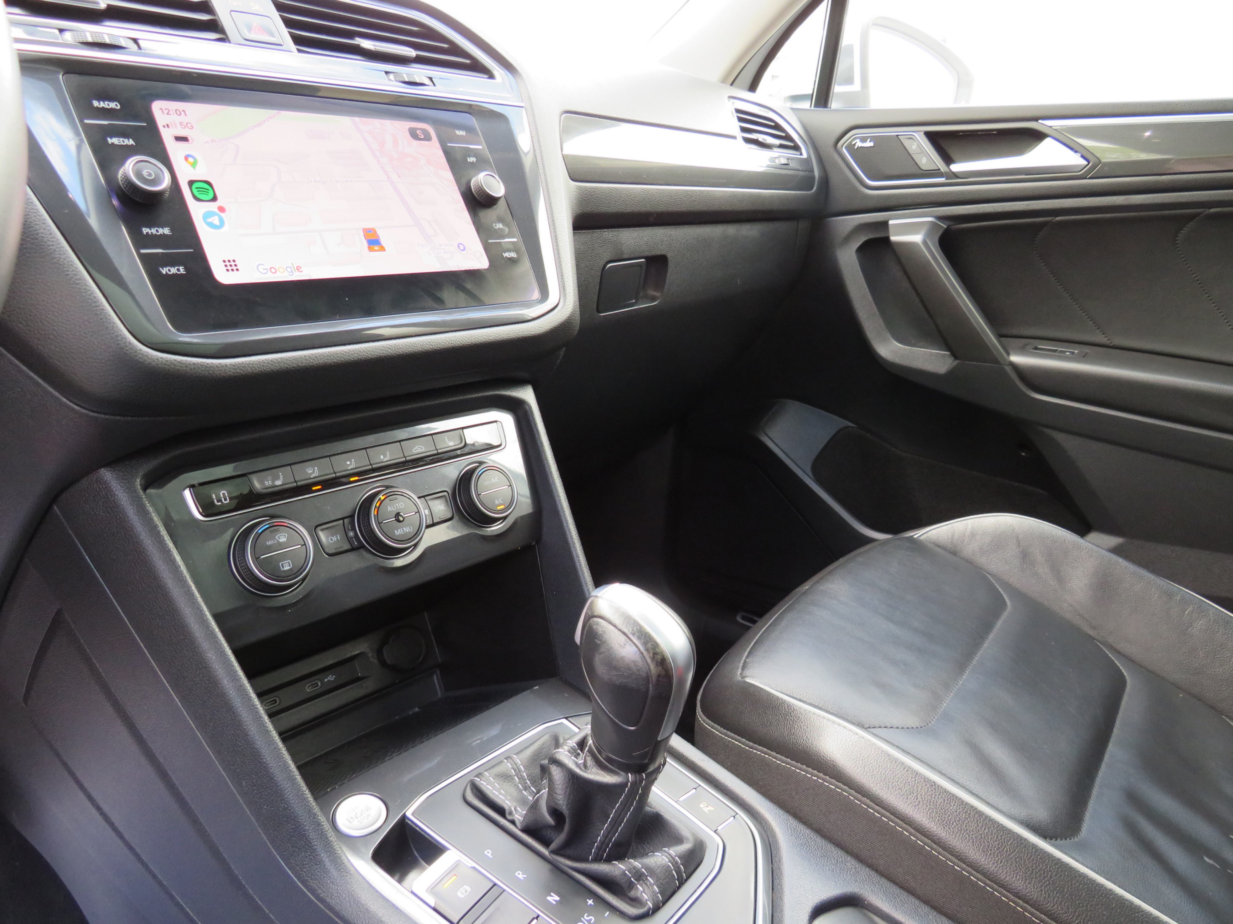 /laautomotive/2021-Volkswagen-Tiguan-4787515344651423.jpg