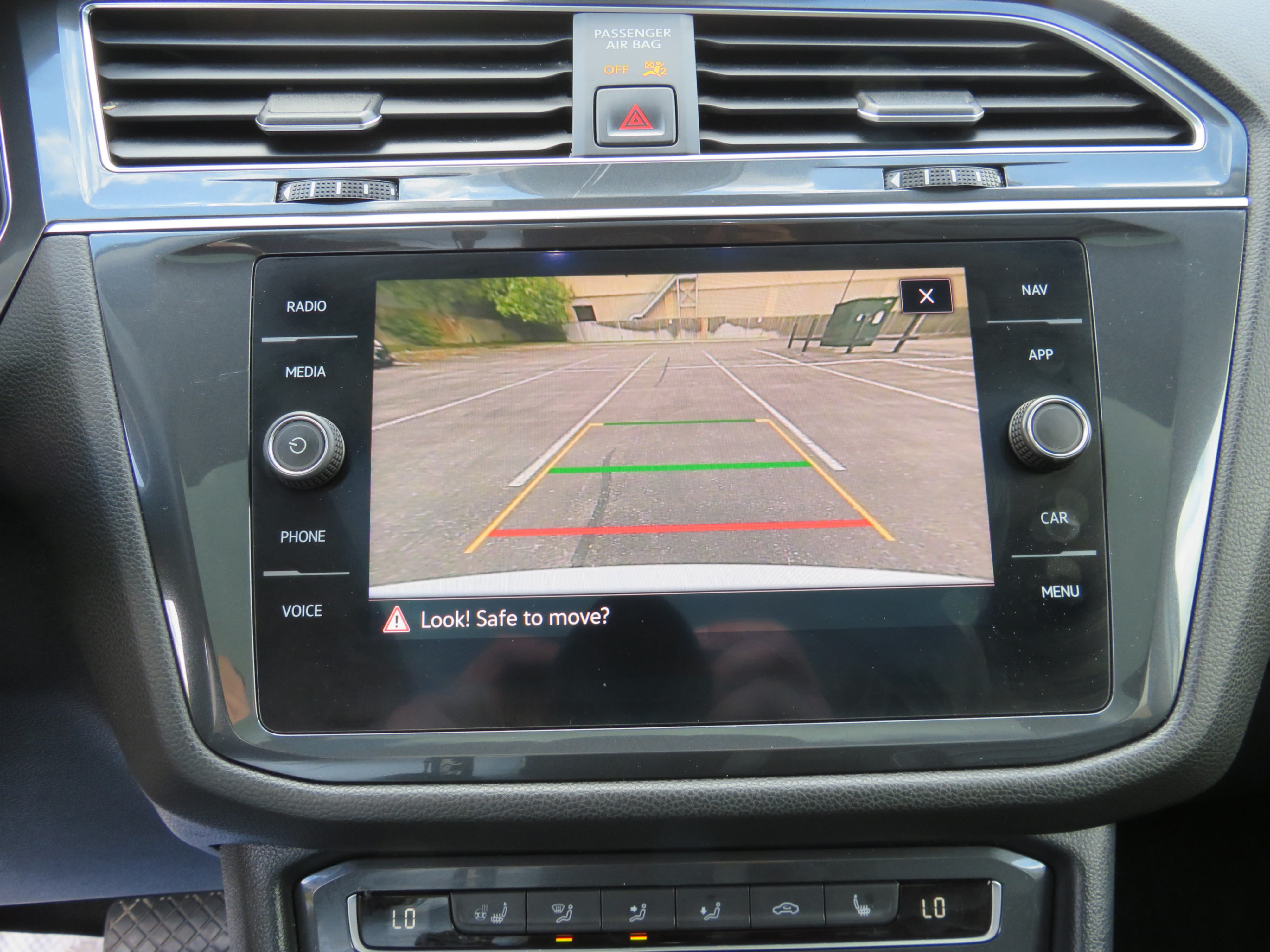 /laautomotive/2021-Volkswagen-Tiguan-6319603685228716.jpg
