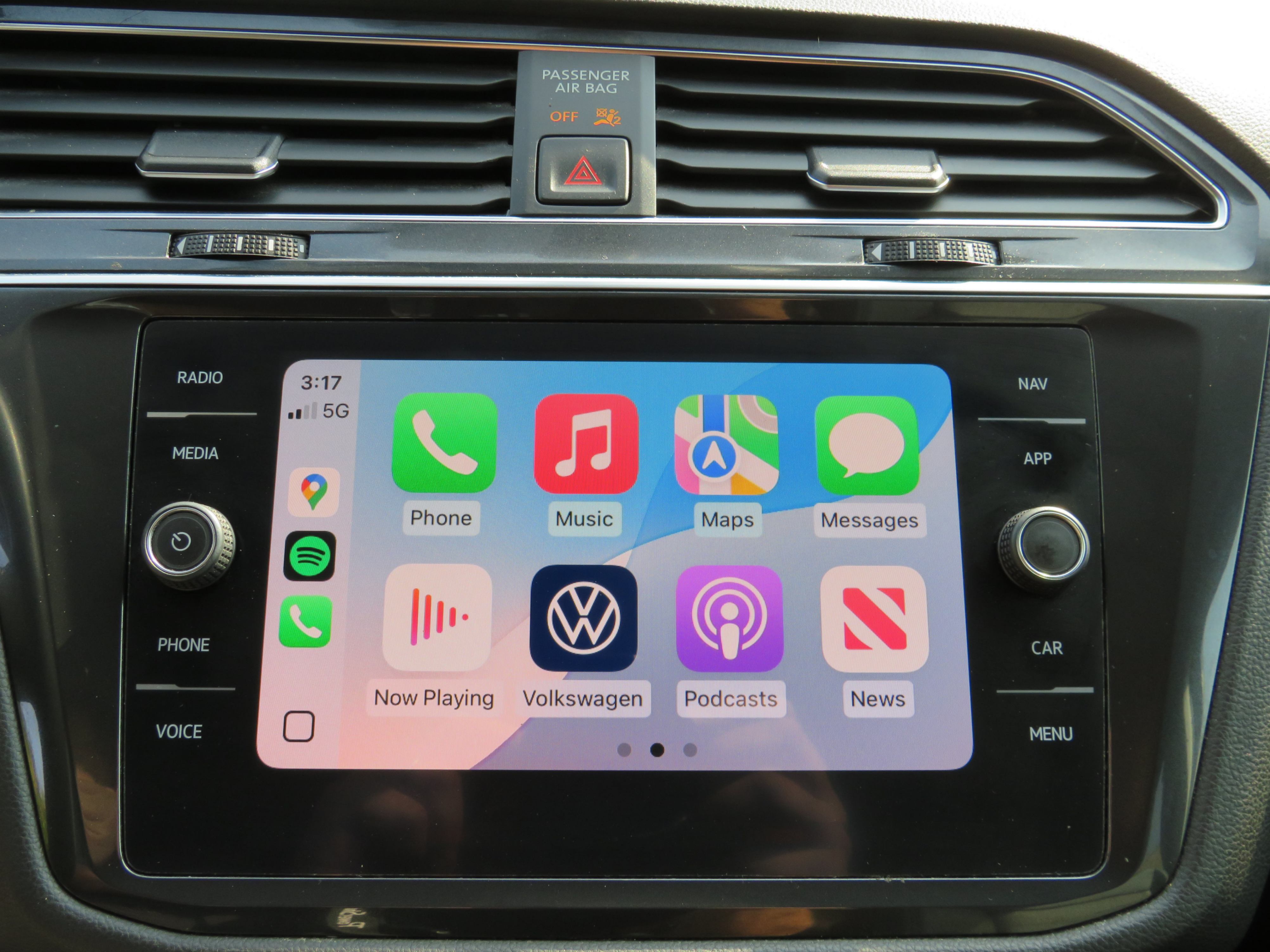/laautomotive/2021-Volkswagen-Tiguan-7932964557050635.jpg