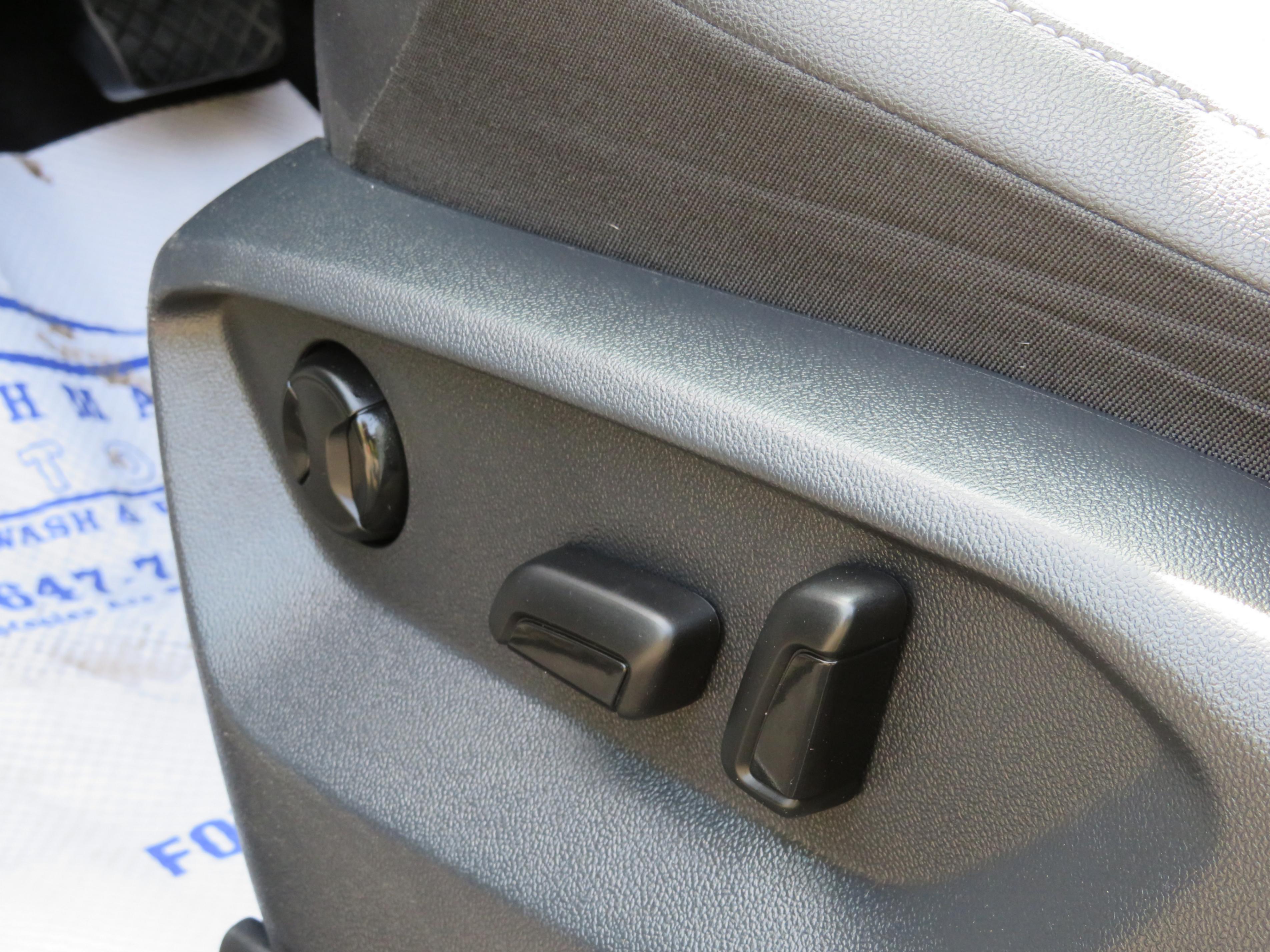 /laautomotive/2021-Volkswagen-Tiguan-835000300505734.jpg