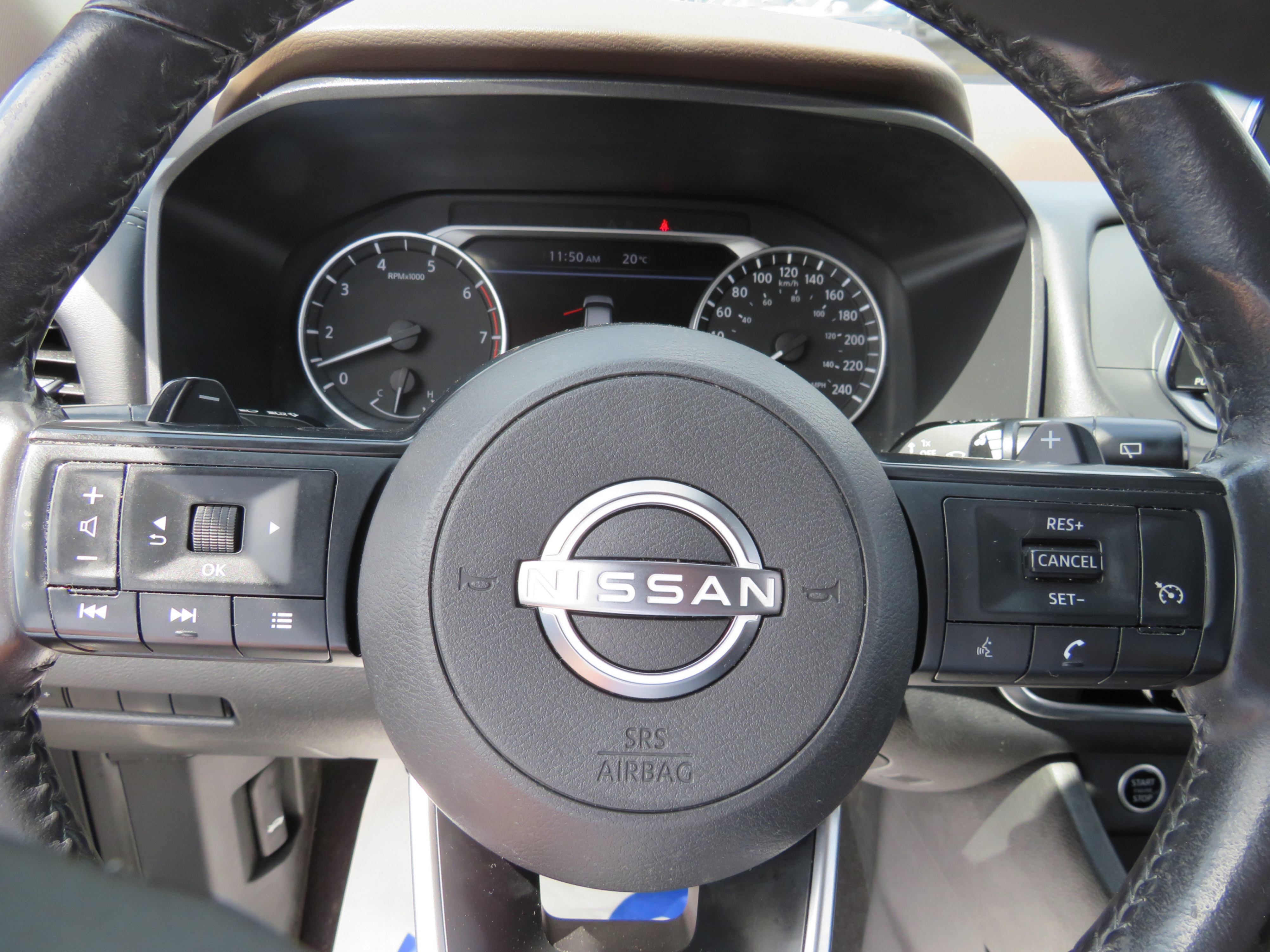 /laautomotive/2022-Nissan-Rogue-5736353173175601.jpg