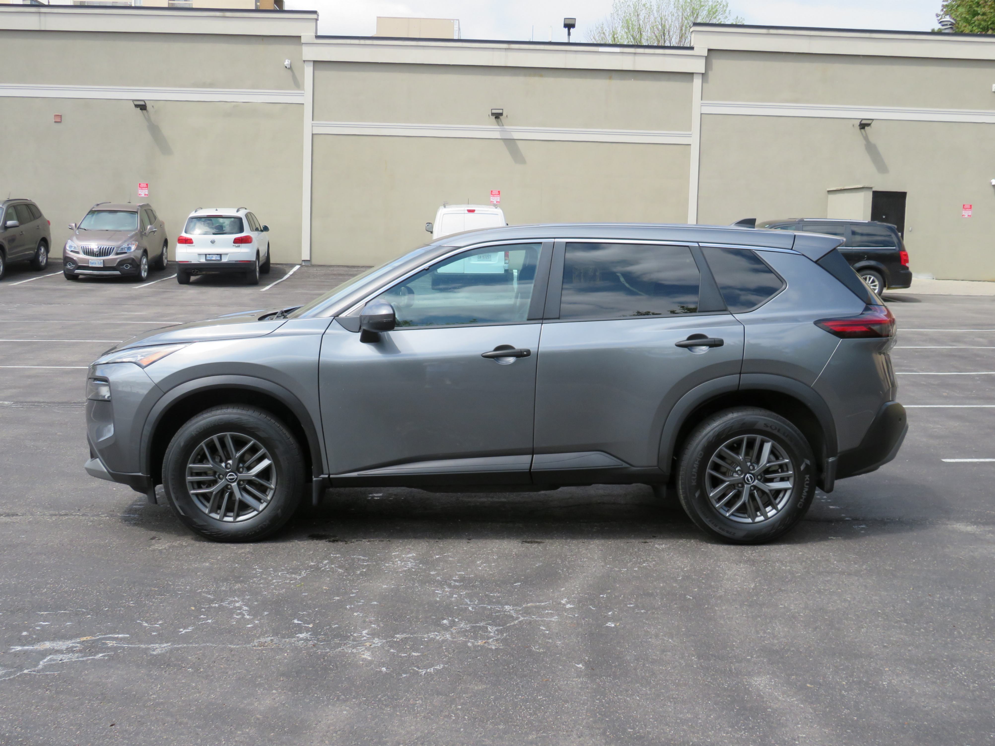 /laautomotive/2022-Nissan-Rogue-8418100561606532.jpg