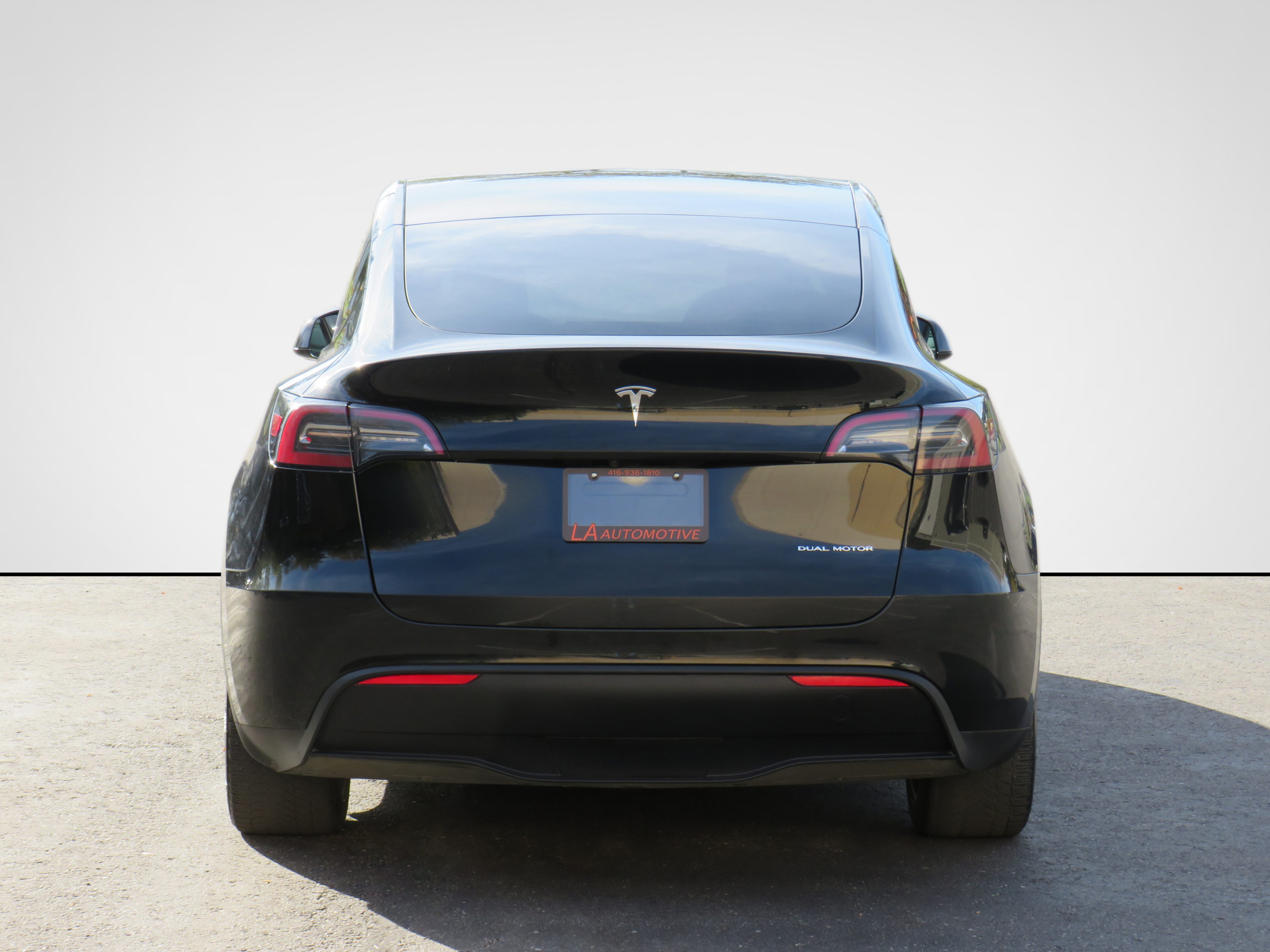 /laautomotive/2023-Tesla-ModelY-5399060938798177.jpg