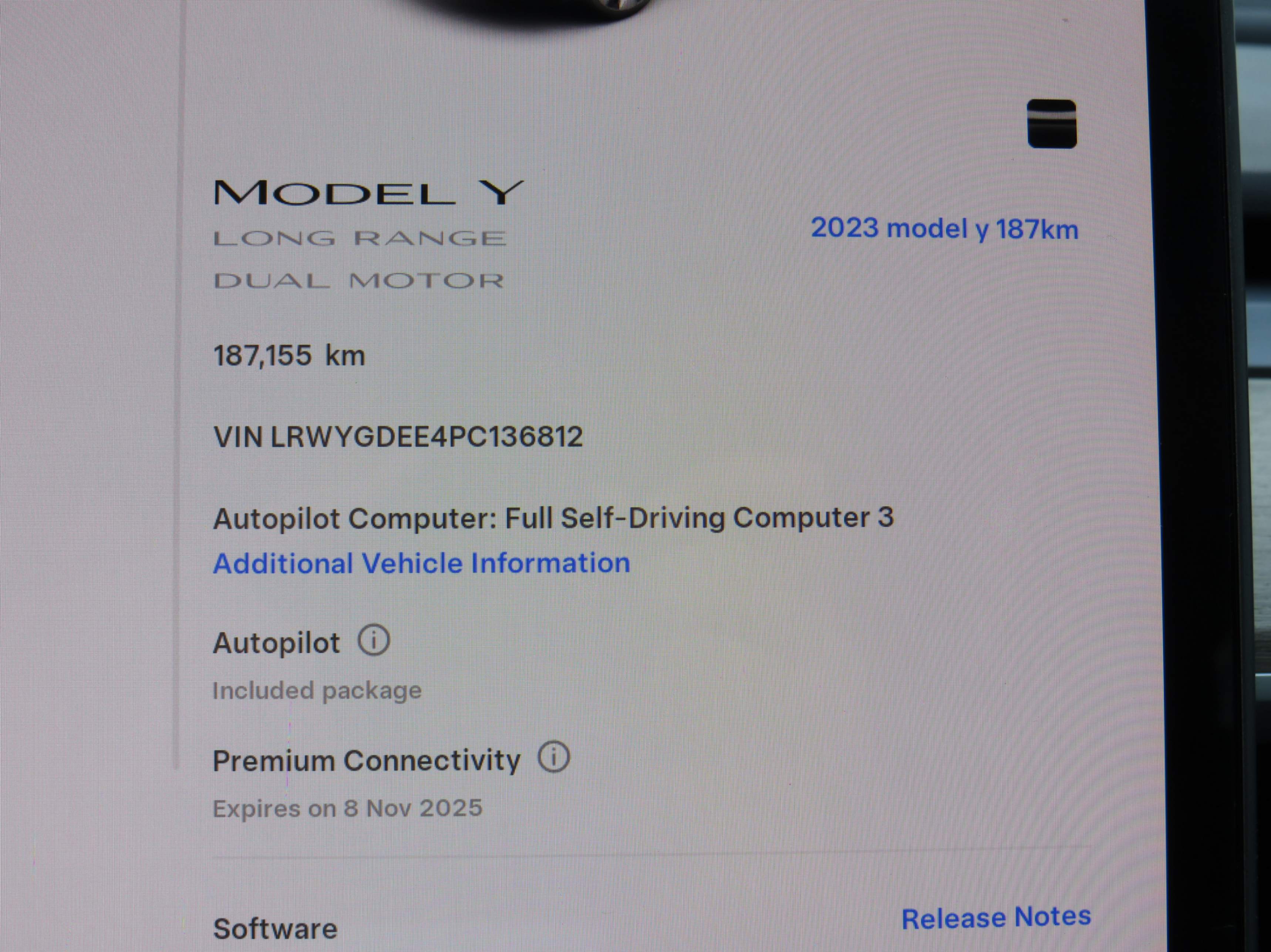 /laautomotive/2023-Tesla-ModelY-5943728198402158.jpg