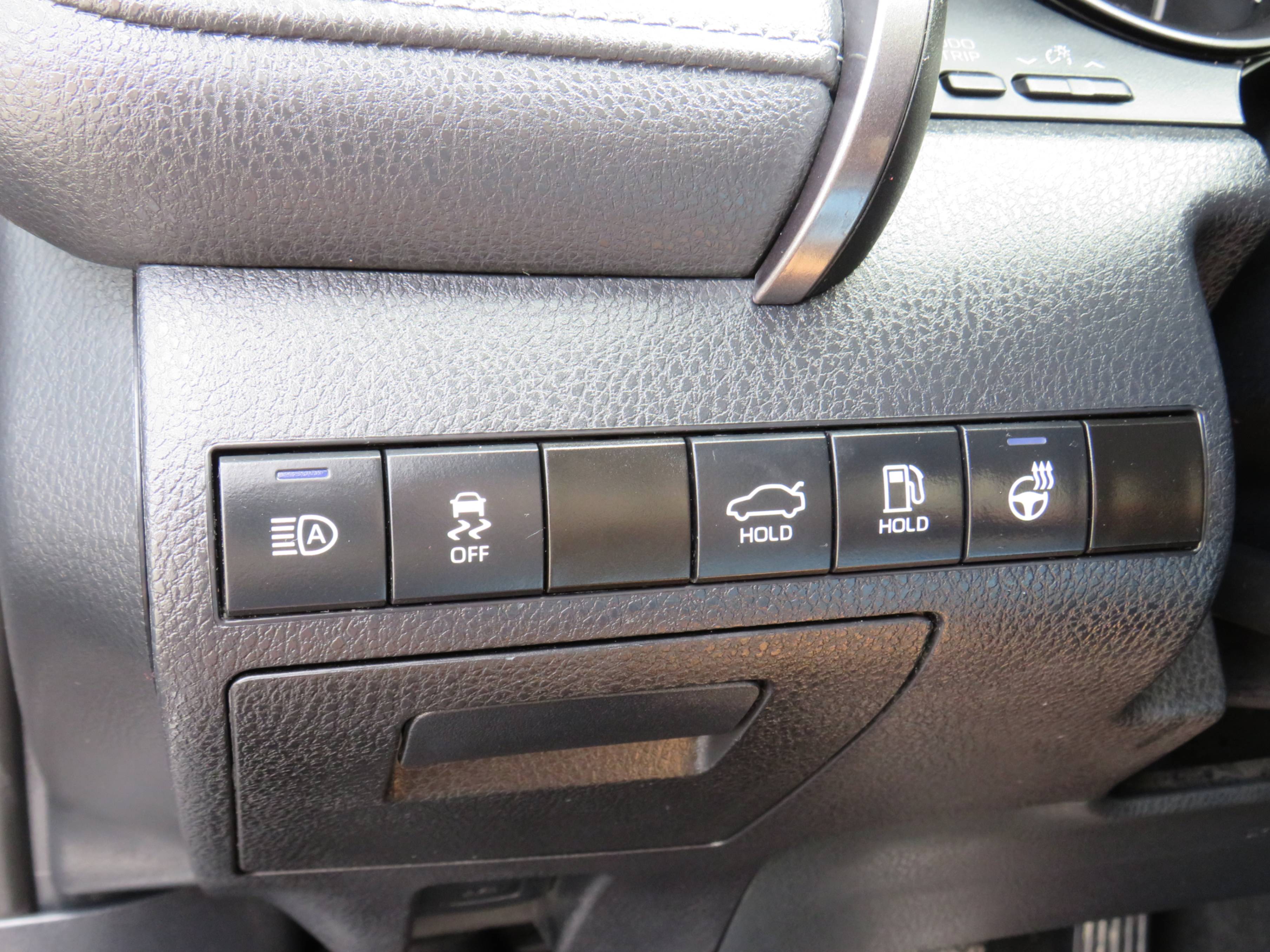 /laautomotive/2023-Toyota-Camry-6136060360467182.jpg