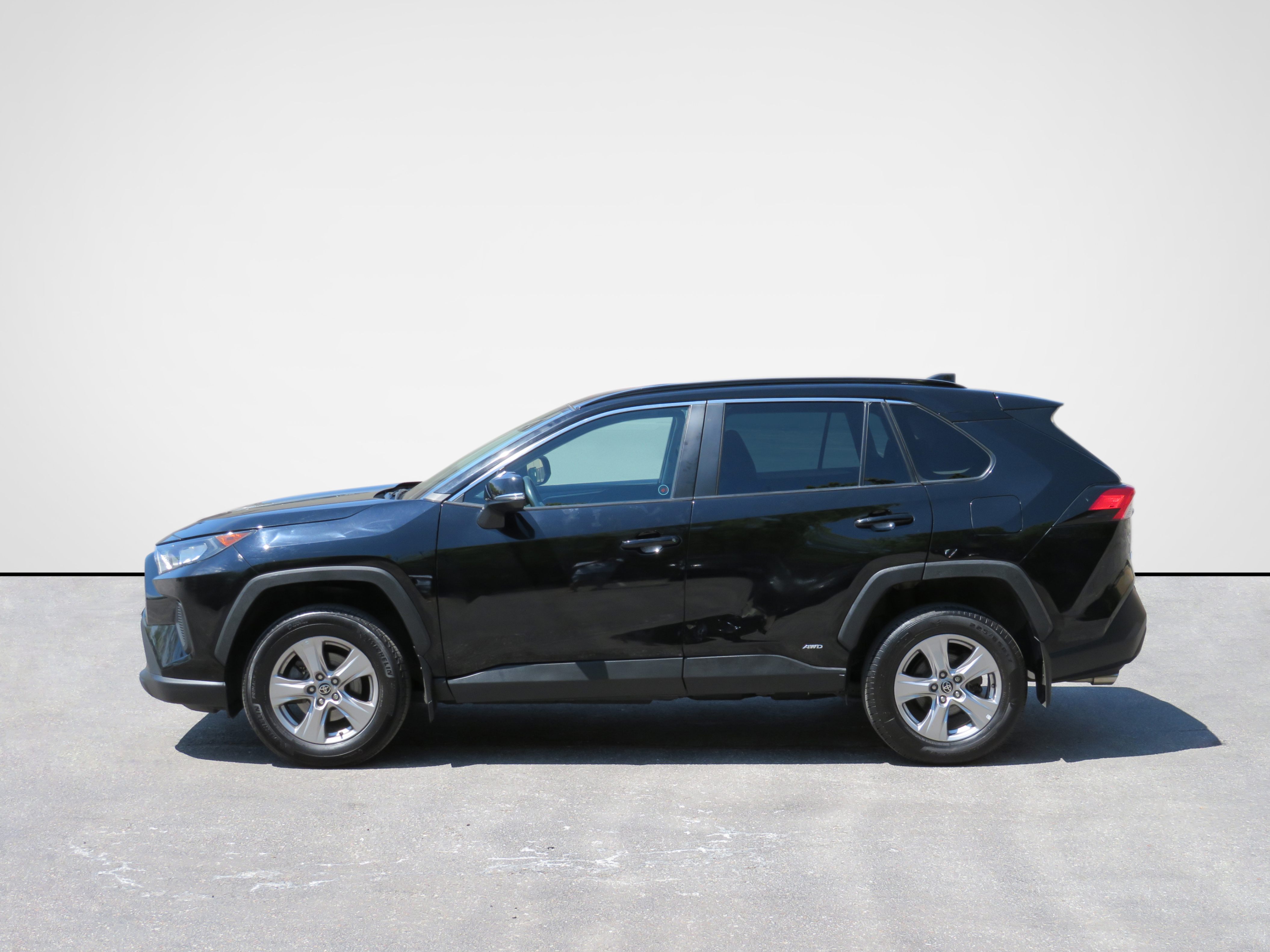 /laautomotive/2023-Toyota-RAV4-25916327085282553.jpg