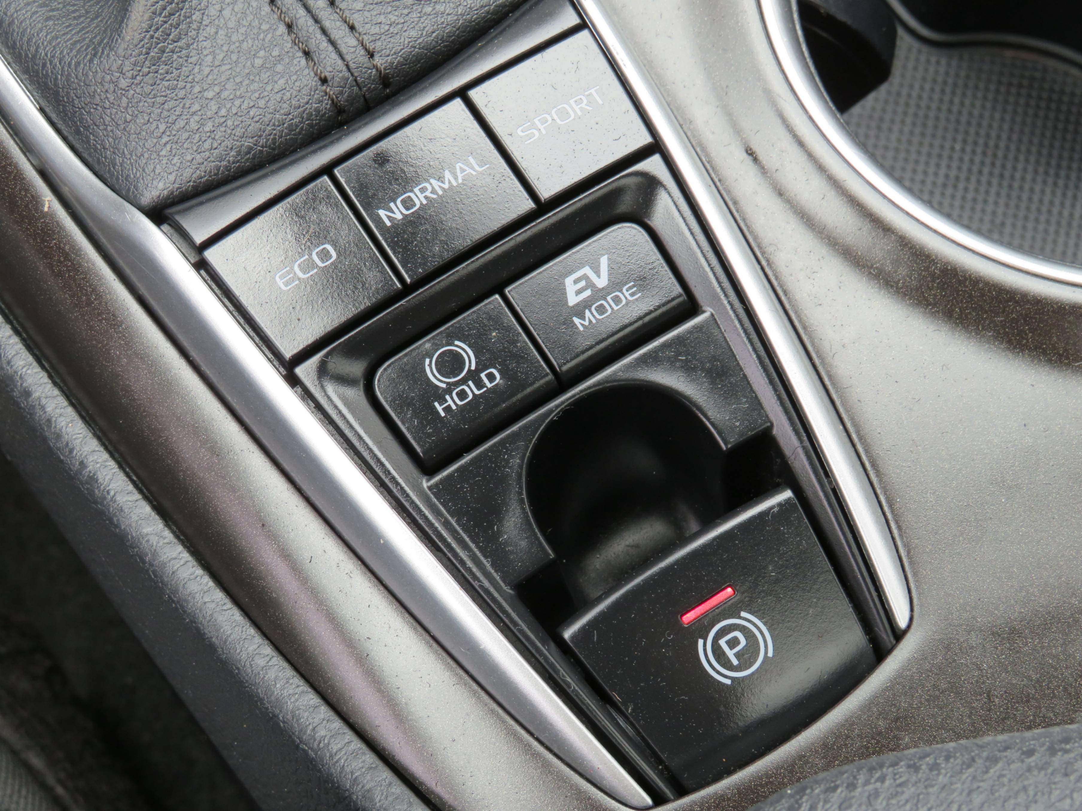 /laautomotive/2024-Toyota-Camry-6233010343974896.jpg