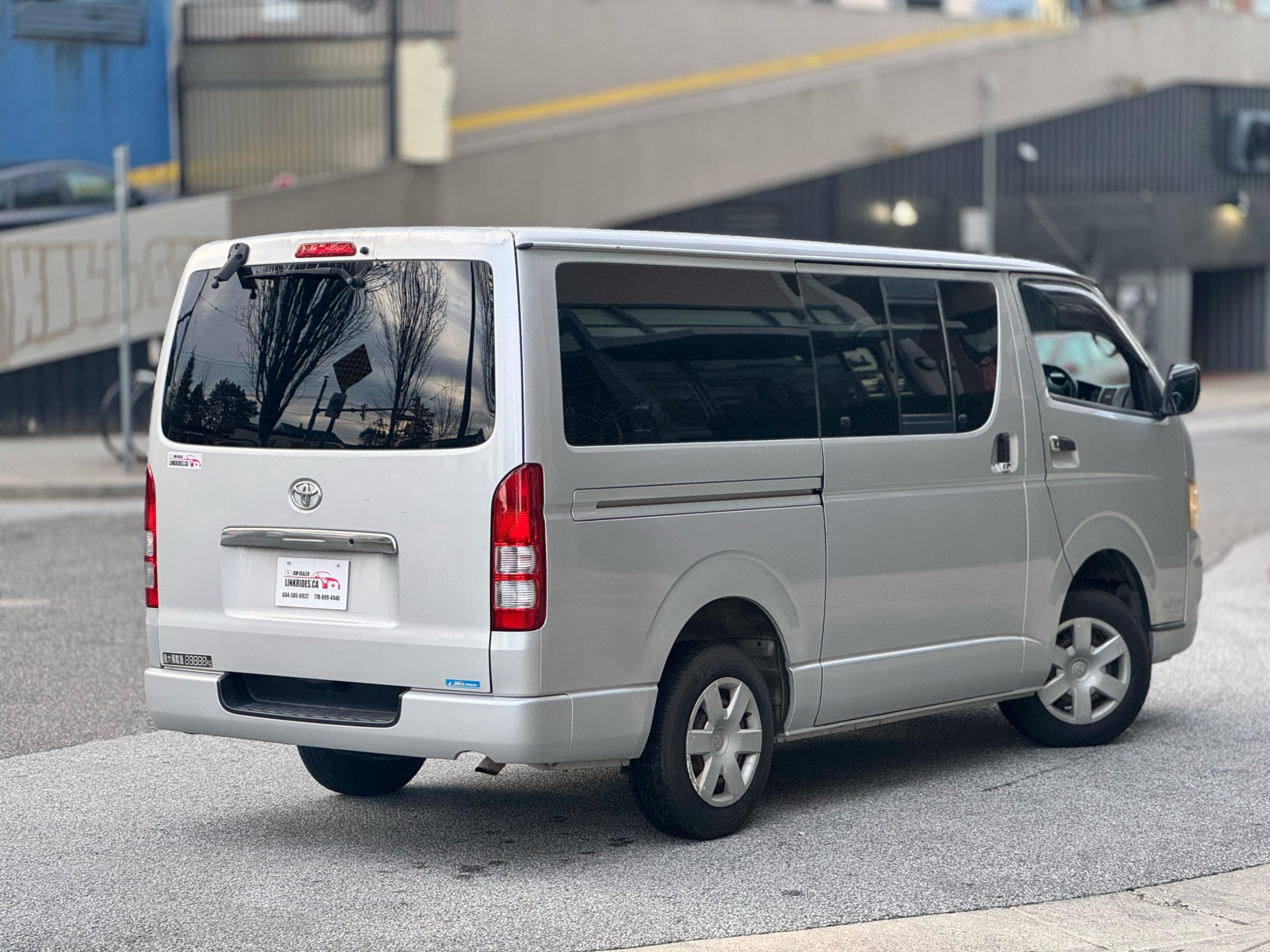 VANCOUVER Used Car Dealer | New and Used Car For Sale | LINK RIDES LTD.