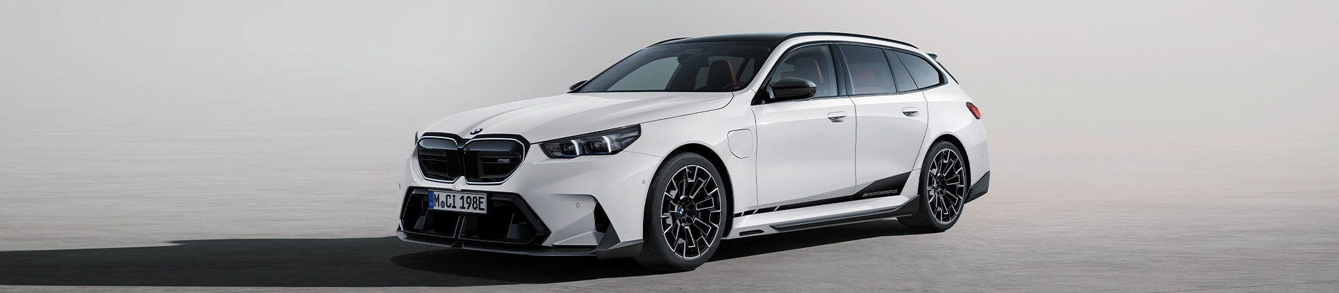https://image123.azureedge.net/luxautohaus/6032090379515223-abute-us.webp