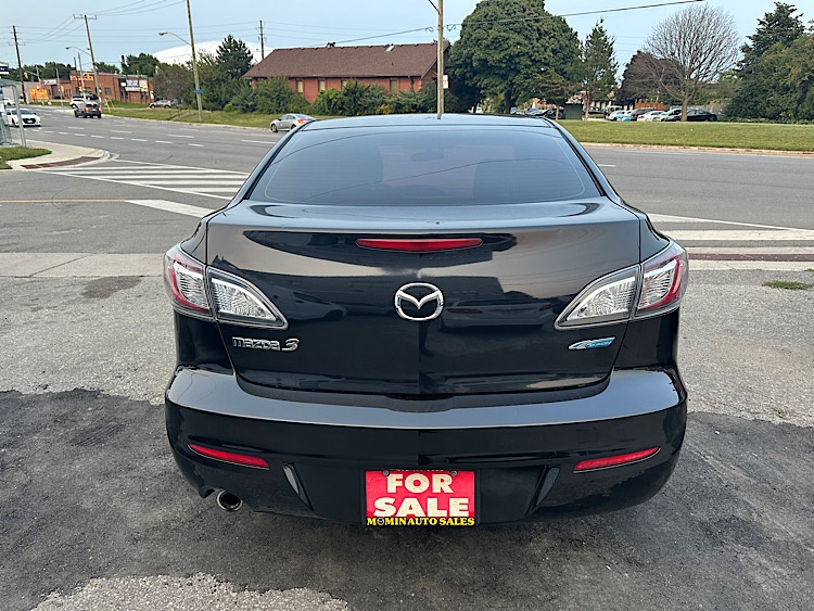 /mominautosales/2012-Mazda-Mazda3-9099007747197334.jpg