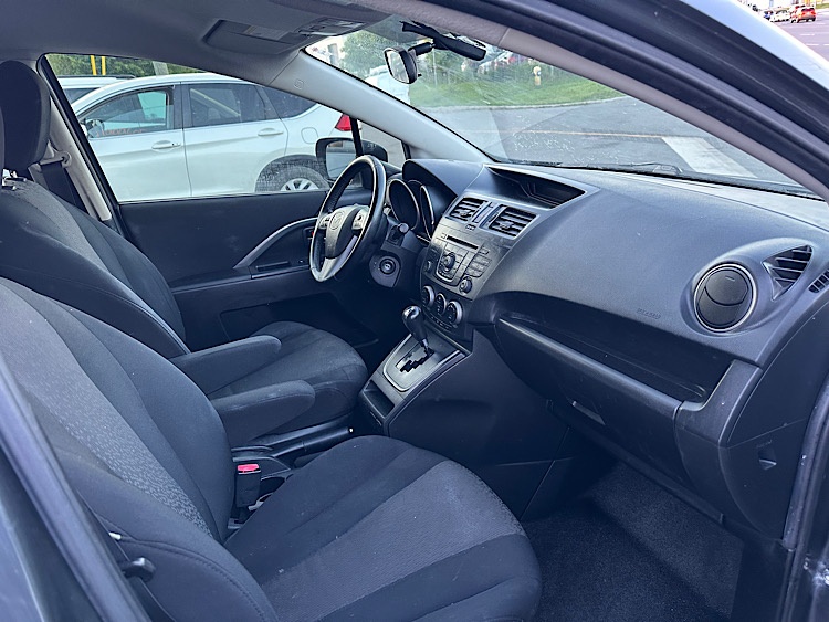 /mominautosales/2012-Mazda-Mazda5-0747824943170492.jpg