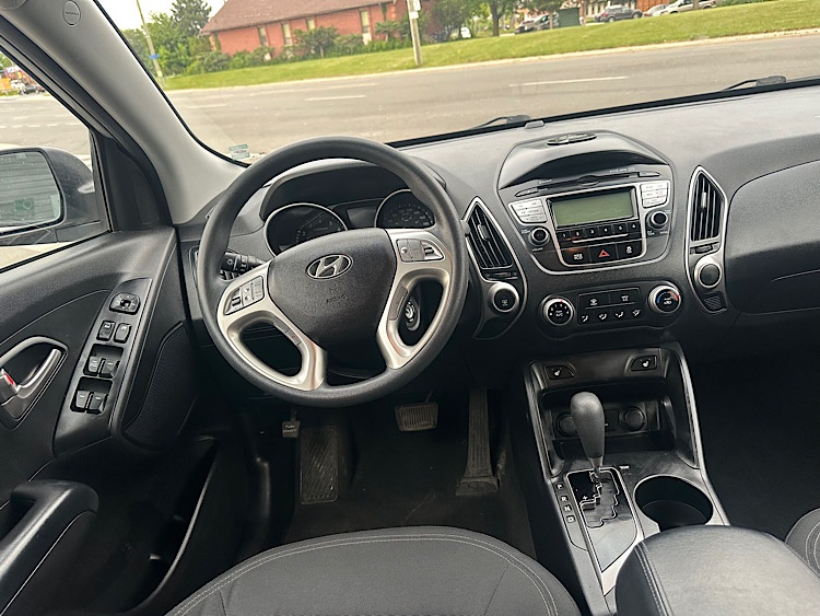 /mominautosales/2013-Hyundai-Tucson-202693644224901.jpg