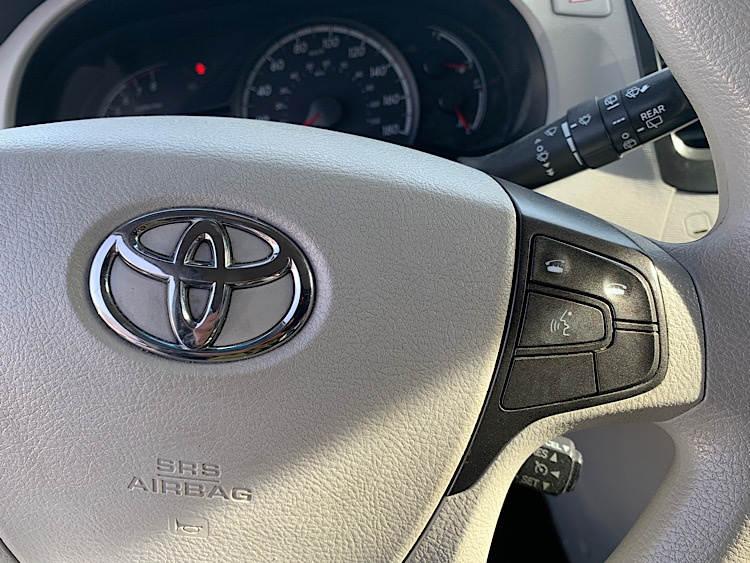 /mominautosales/2013-Toyota-Sienna-19-63101.jpg