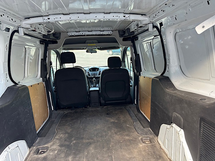 /mominautosales/2014-Ford-TransitConnect-7509795037650893.jpg
