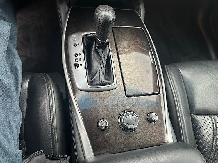 /mominautosales/2015-INFINITI-QX60-27312929838440714.jpg
