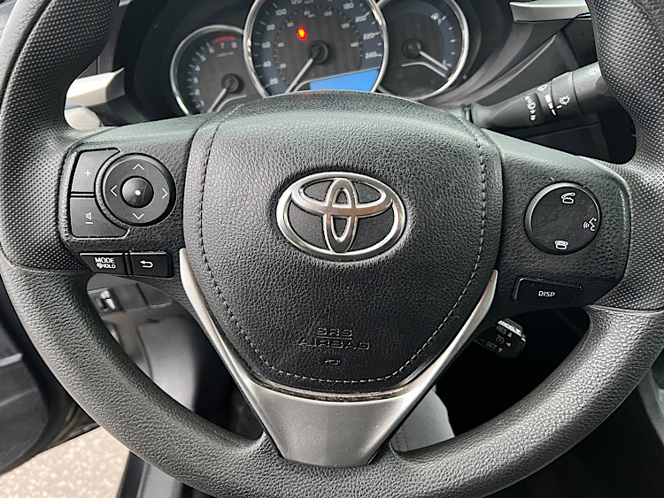 /mominautosales/2015-Toyota-Corolla-9-63073.jpg