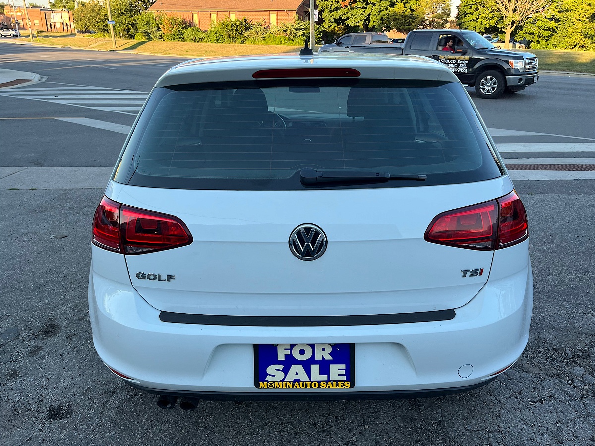 /mominautosales/2015-Volkswagen-Golf-5-63108.jpg