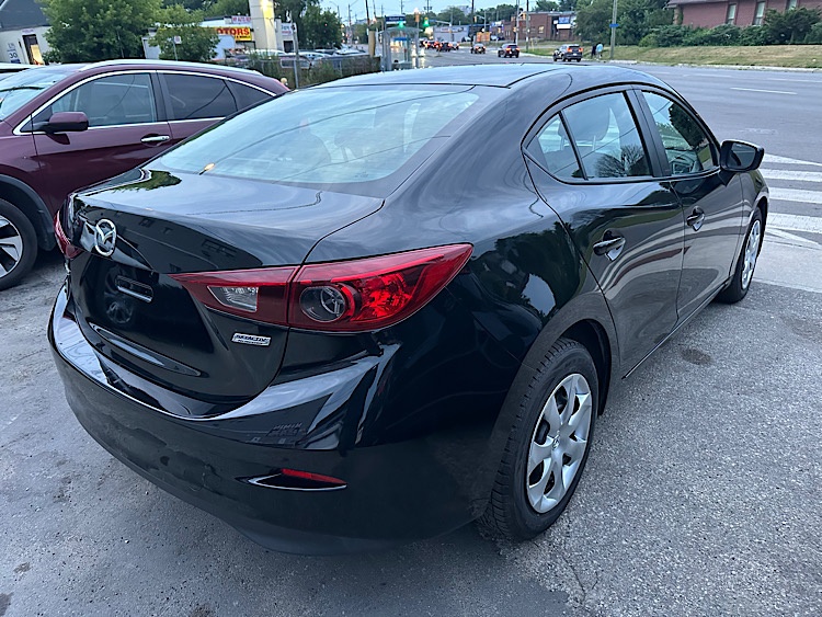 /mominautosales/2016-Mazda-Mazda3-5125304997271953.jpg