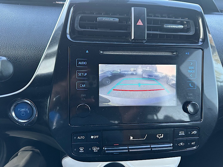 /mominautosales/2016-Toyota-Prius-40860317525980583.jpg