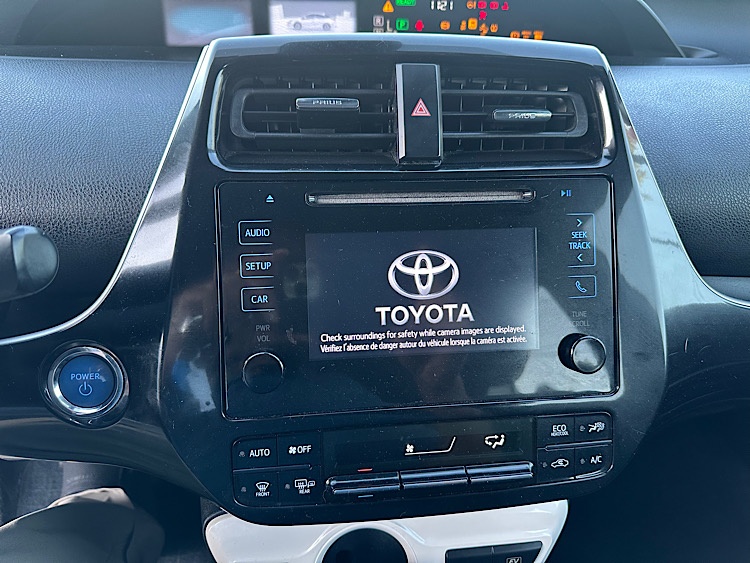 /mominautosales/2016-Toyota-Prius-7200068364264636.jpg