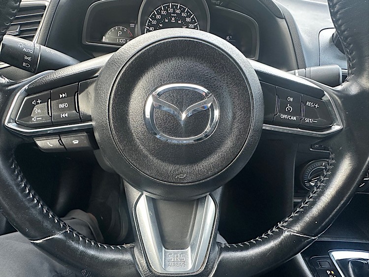 /mominautosales/2018-Mazda-Mazda3-7610615168603014.jpg