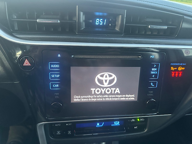 /mominautosales/2018-Toyota-Corolla-8423191698541557.jpg