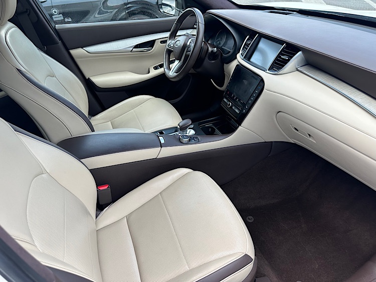 /mominautosales/2019-INFINITI-QX50-14920589328904077.jpg