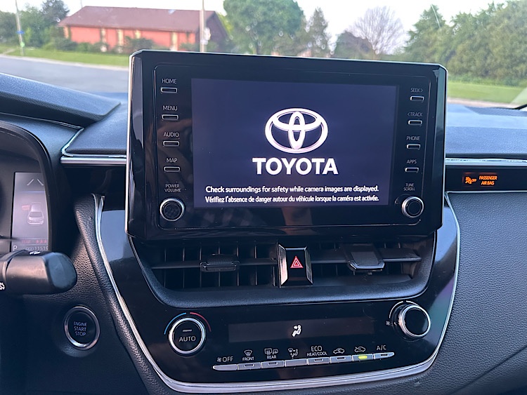 /mominautosales/2020-Toyota-Corolla-4767558316760052.jpg