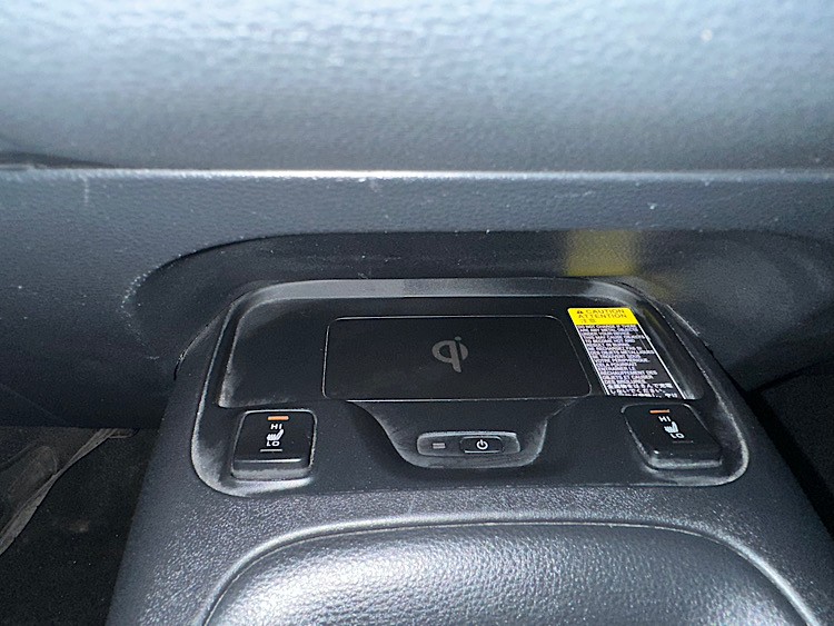 /mominautosales/2020-Toyota-Corolla-8127195239203151.jpg