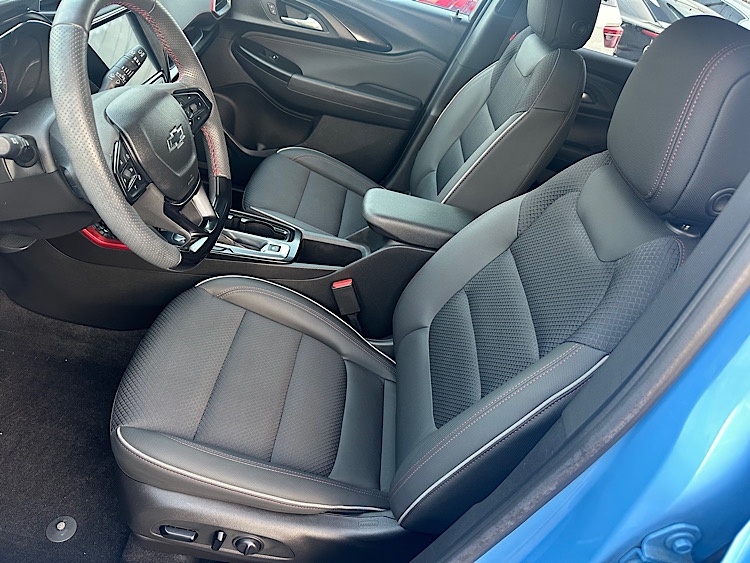 /mominautosales/2023-Chevrolet-Trailblazer-7737110697420757.jpg