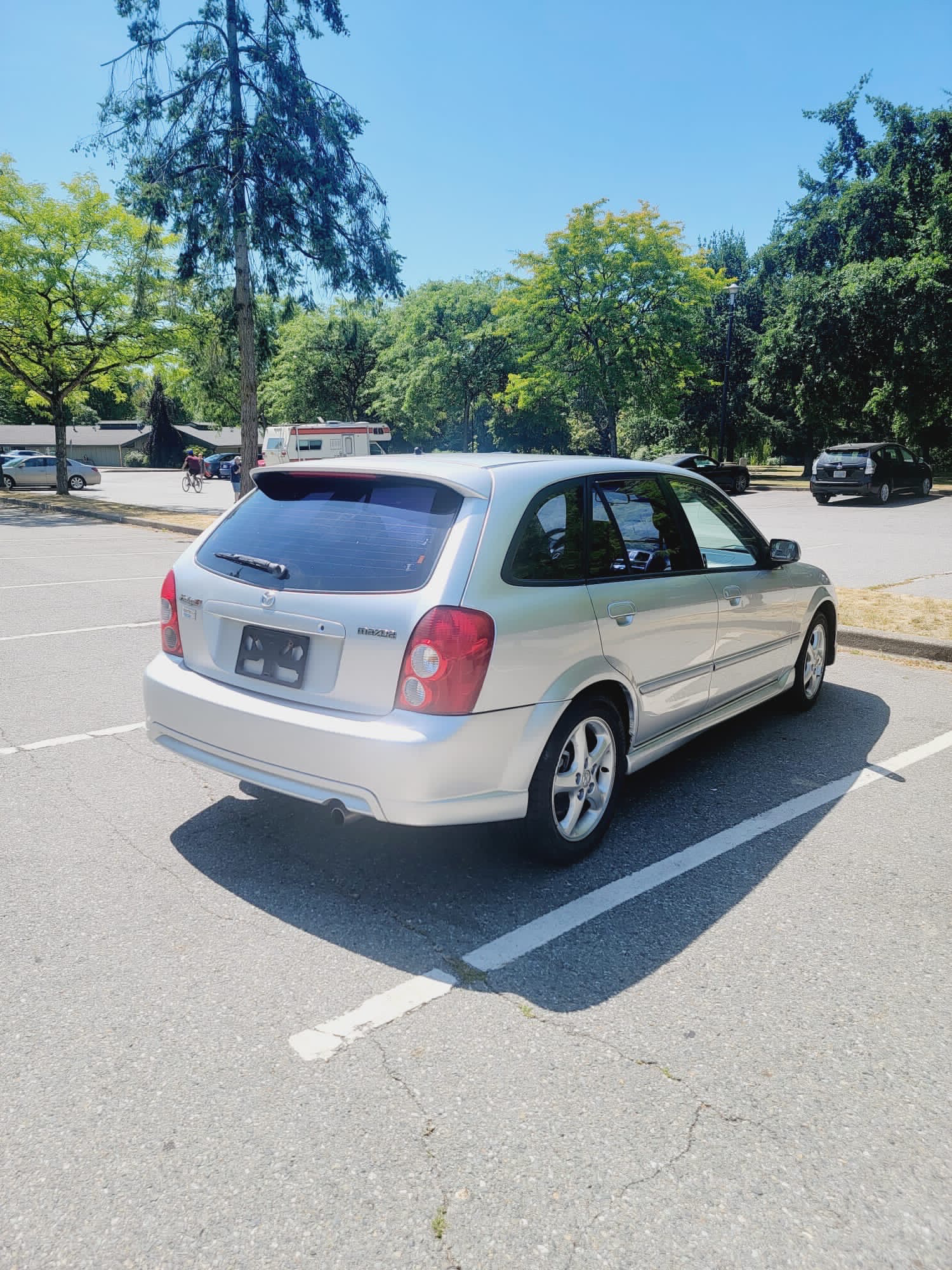 /moryaautosltd/2002-Mazda-Protege5-5121235322986926.jpg
