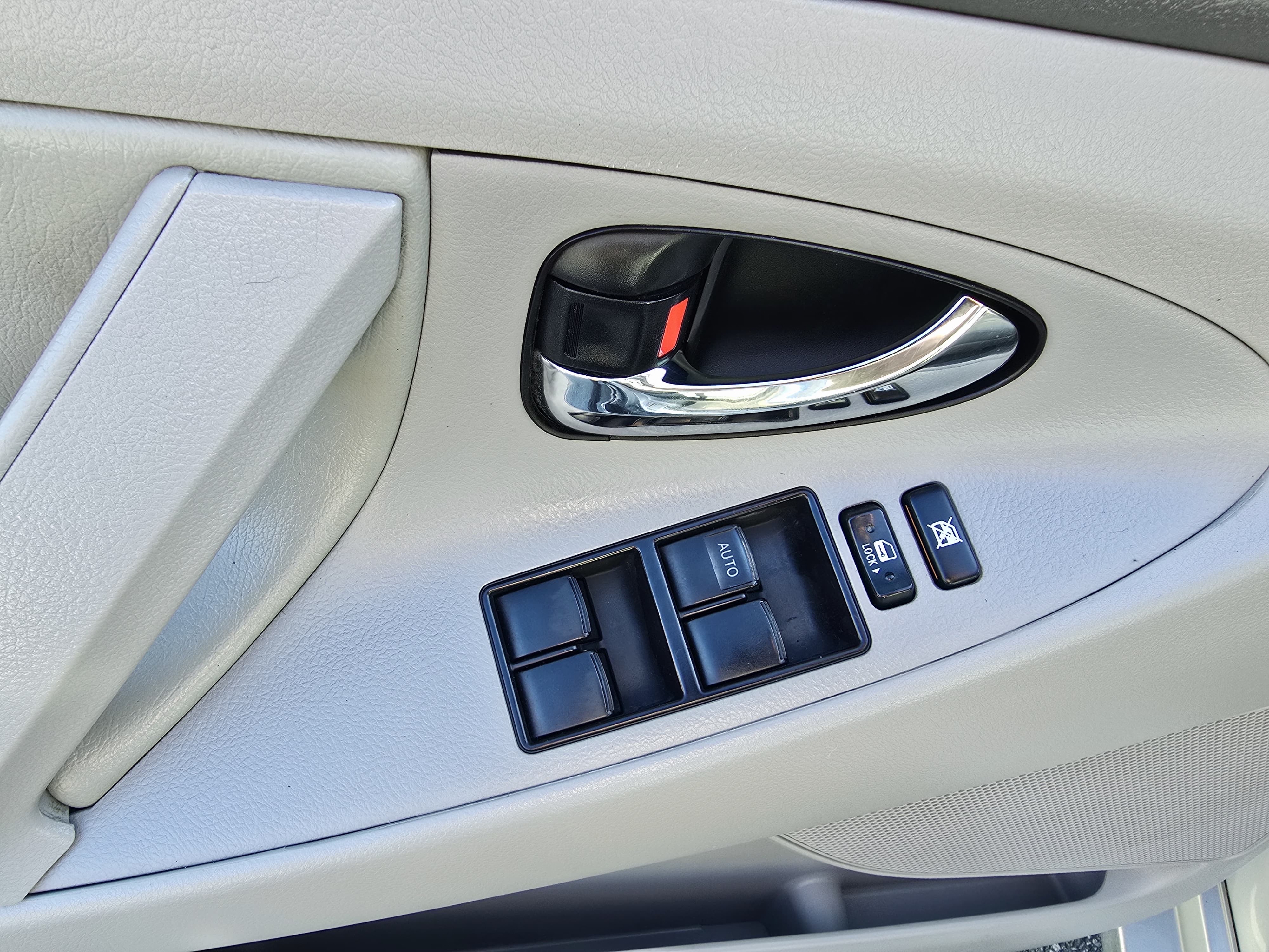 /moryaautosltd/2007-Toyota-CamryHybrid-40589463236408485.jpg