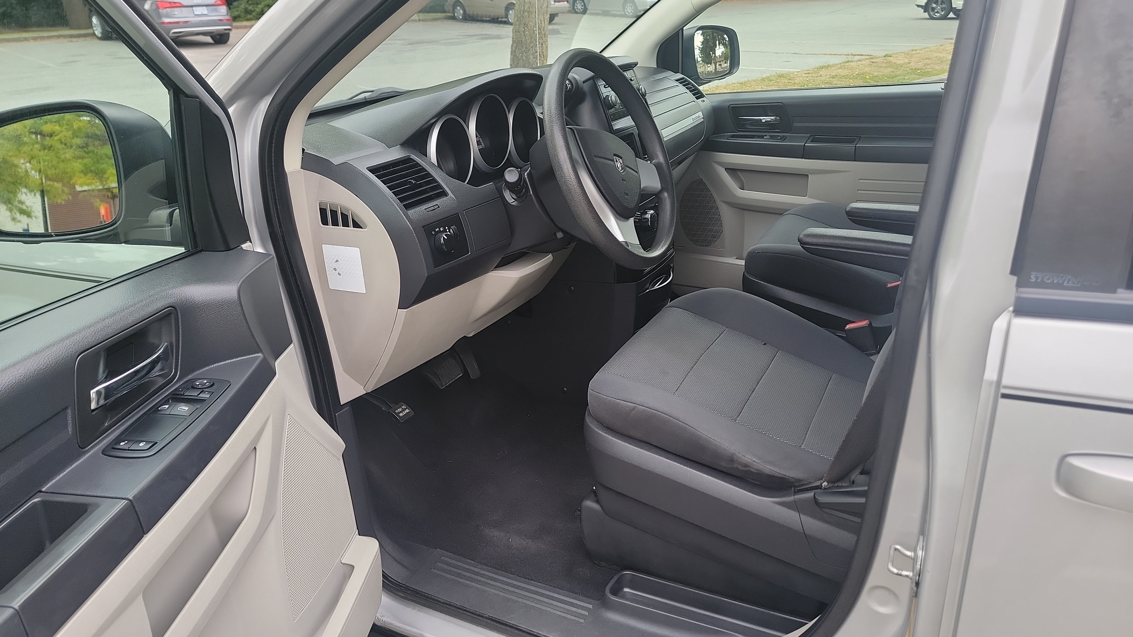 /moryaautosltd/2008-Dodge-GrandCaravan-6912837123629074.jpg