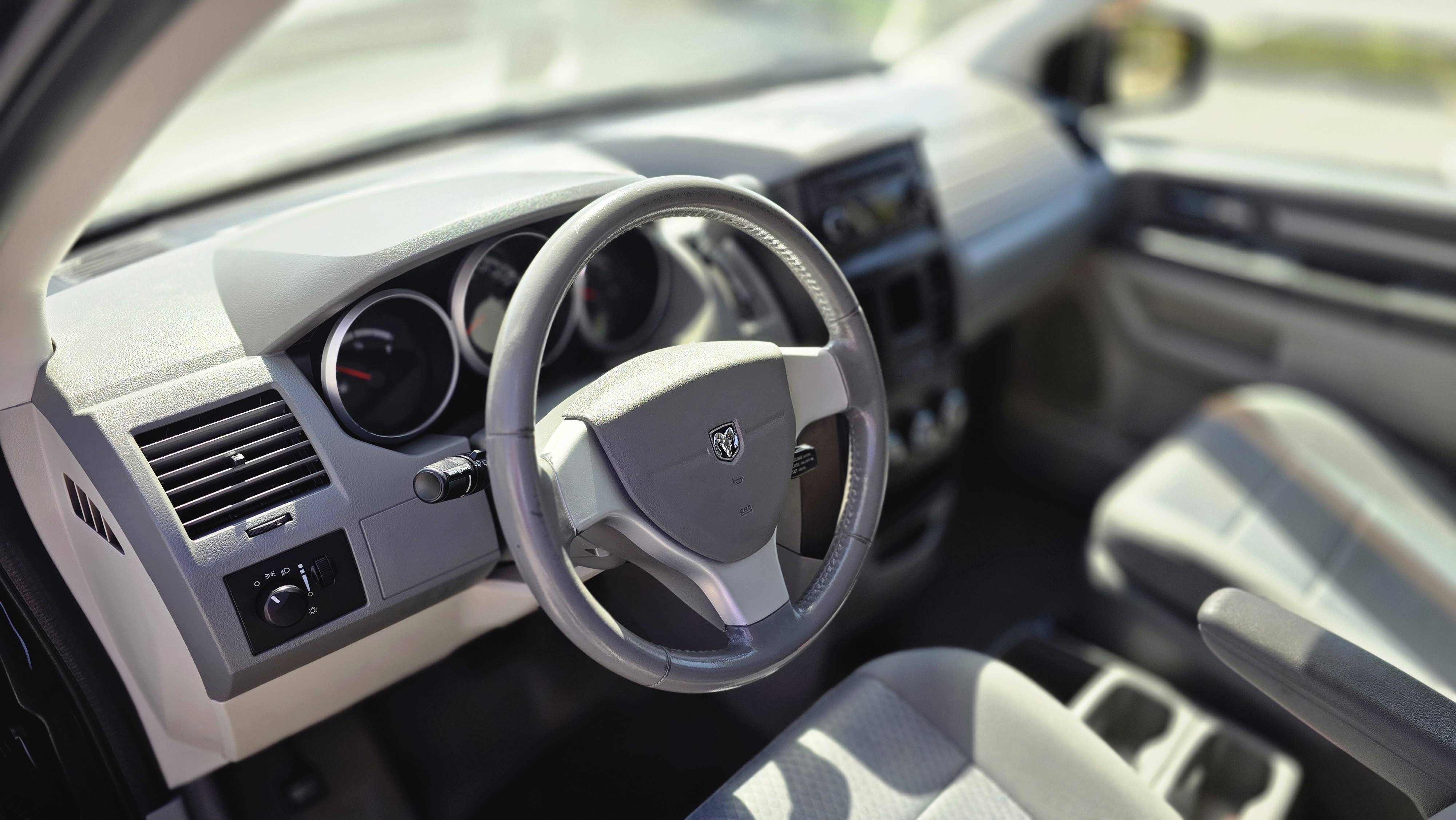 /moryaautosltd/2009-Dodge-GrandCaravan-3577318492191168.jpg