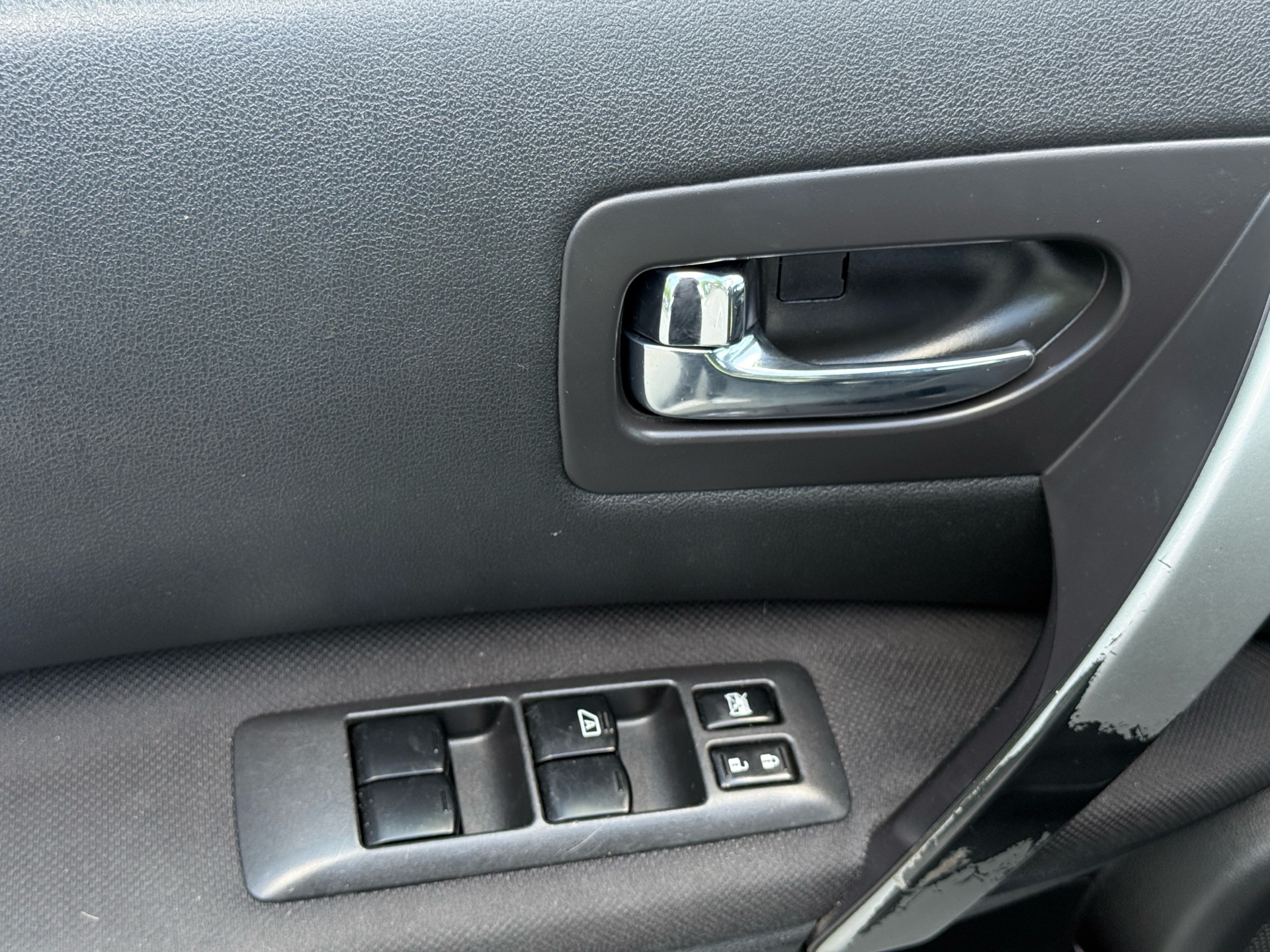 /moryaautosltd/2009-Nissan-Rogue-1394653744199852.jpg