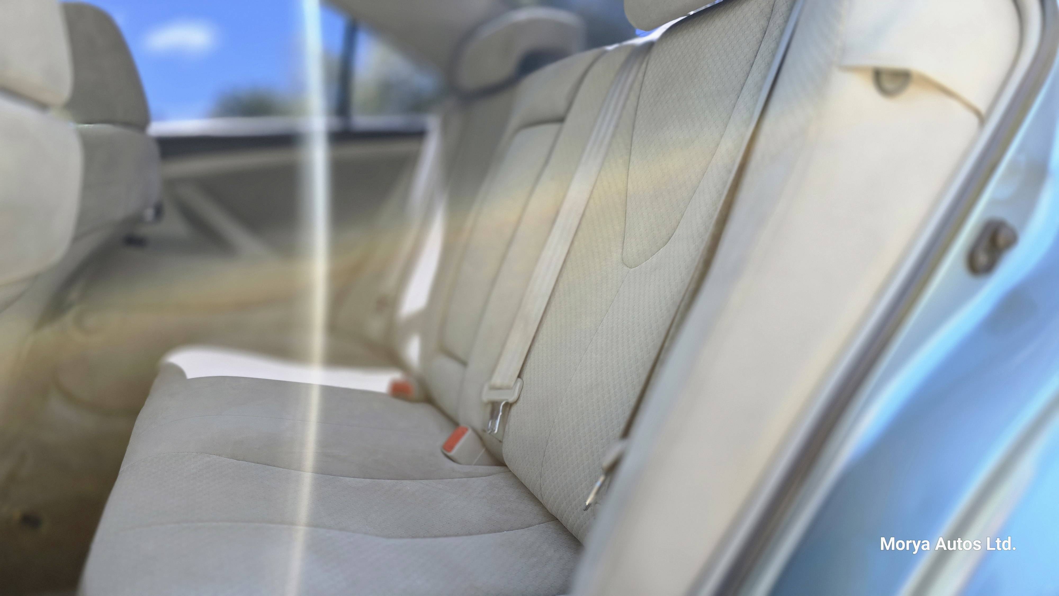 /moryaautosltd/2009-Toyota-CamryHybrid-31684957337154485.jpg