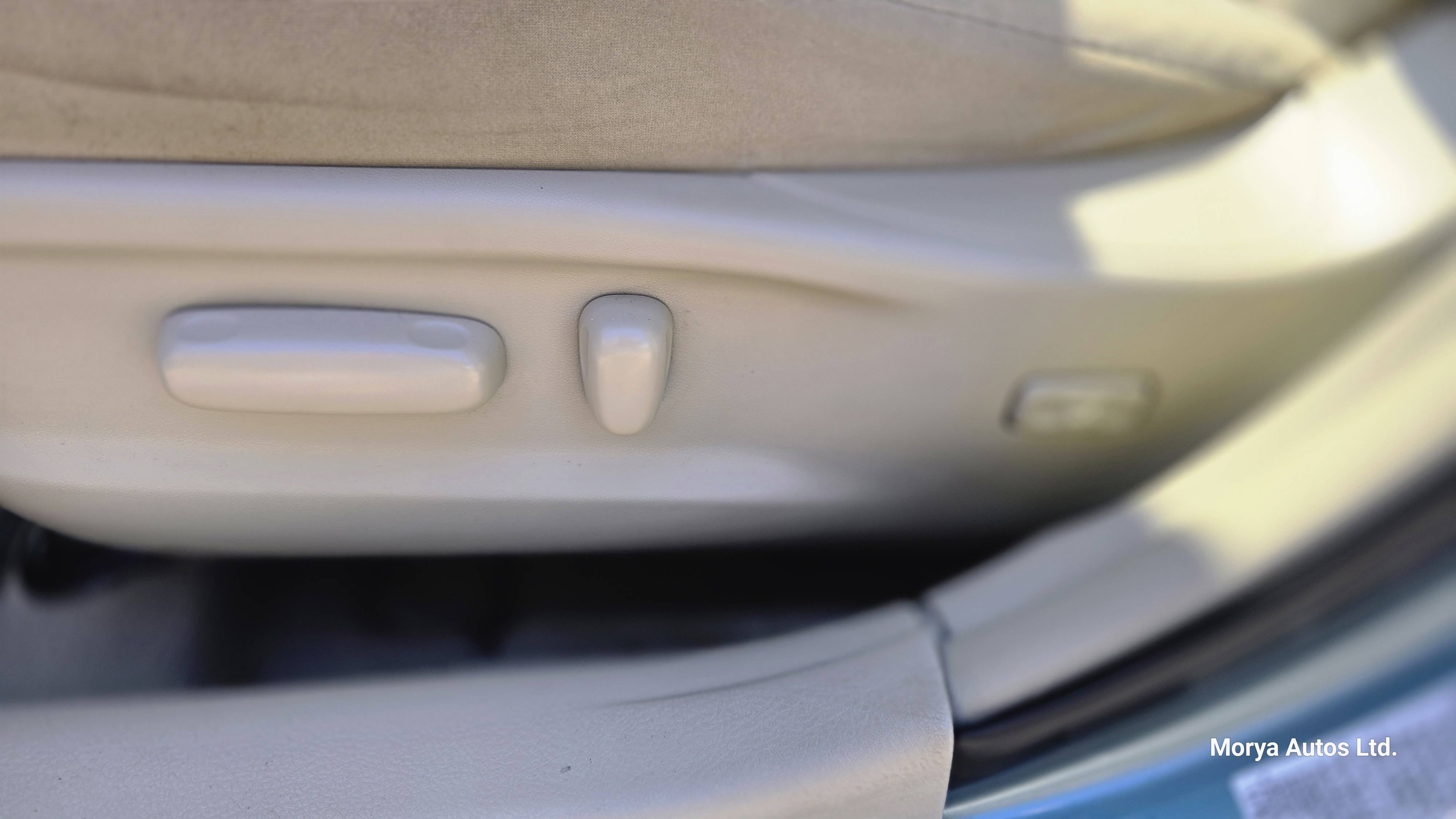 /moryaautosltd/2009-Toyota-CamryHybrid-7068101734940775.jpg