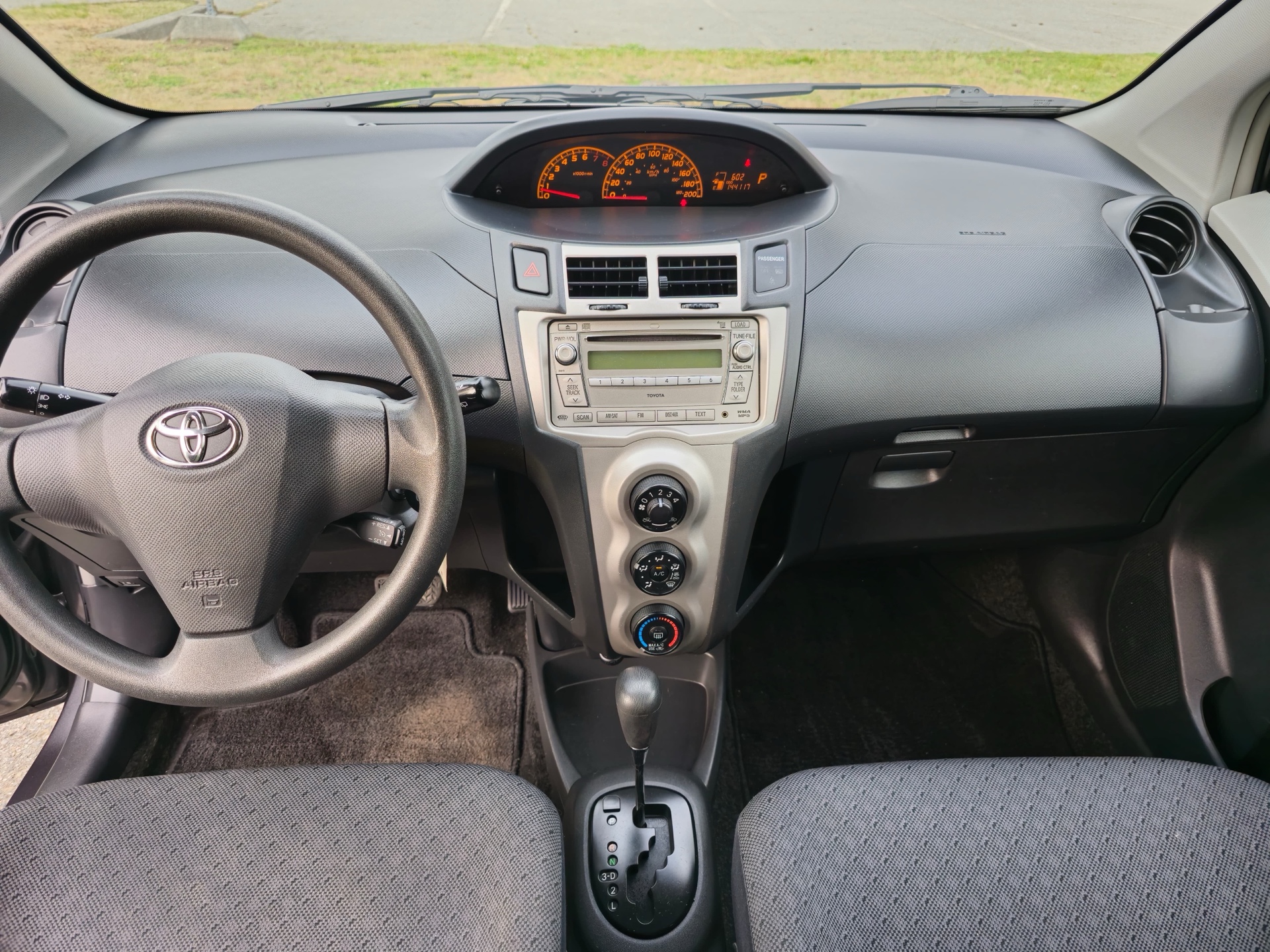 /moryaautosltd/2009-Toyota-Yaris-15976353462589143.jpg