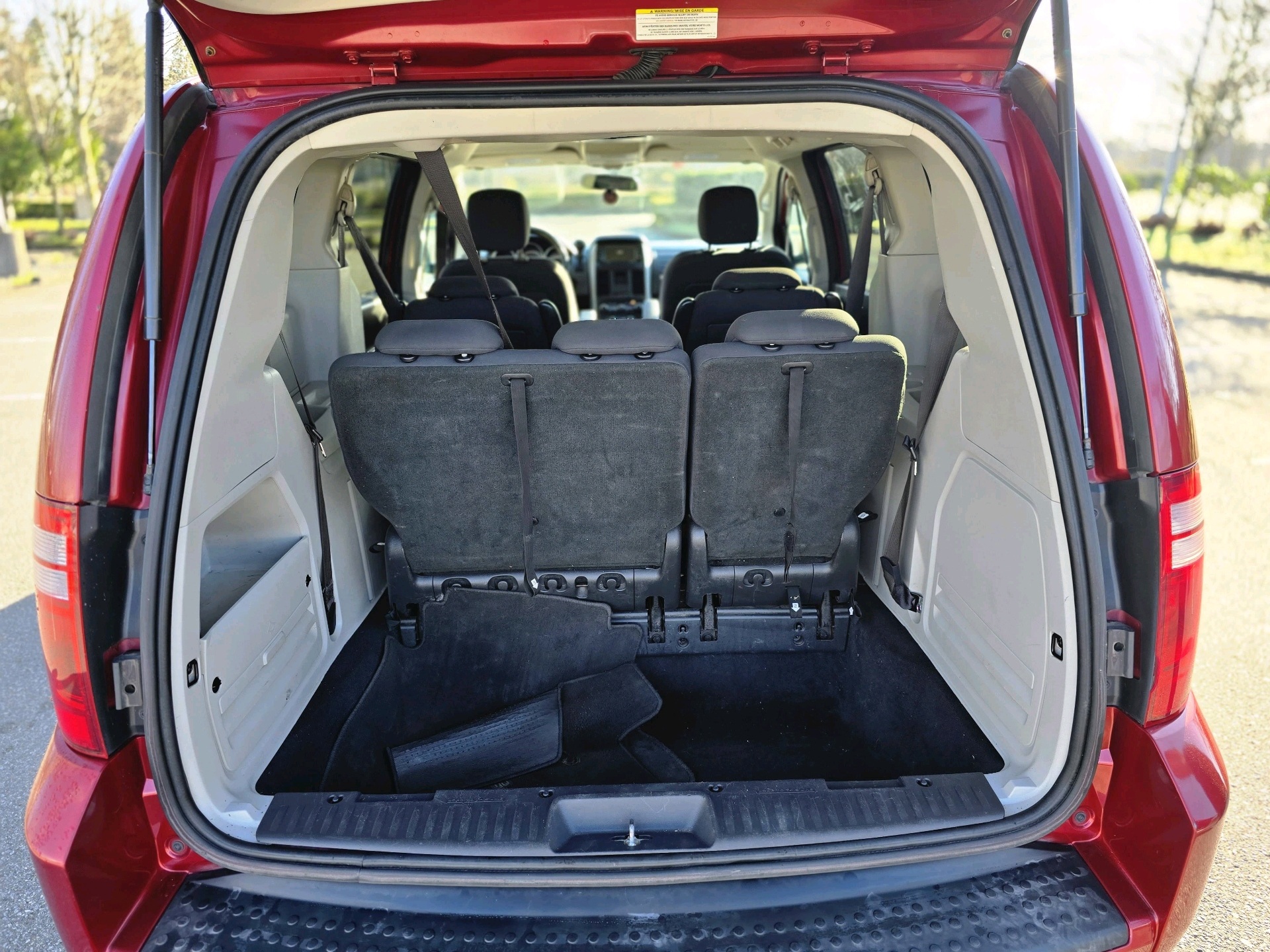 /moryaautosltd/2010-Dodge-GrandCaravan-2254223470947938.jpg