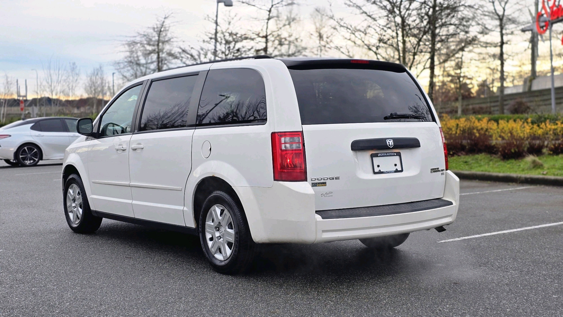 /moryaautosltd/2010-Dodge-GrandCaravan-2780066963214918.jpg