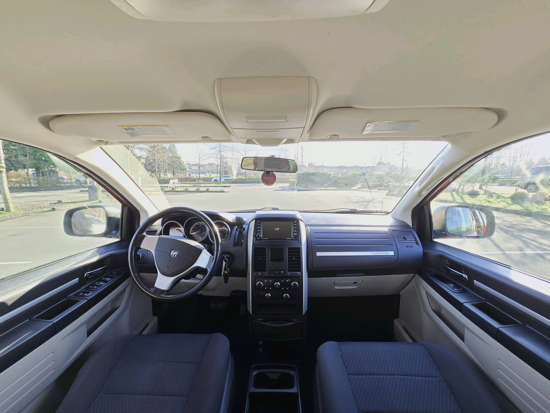 /moryaautosltd/2010-Dodge-GrandCaravan-4205823531108628.jpg