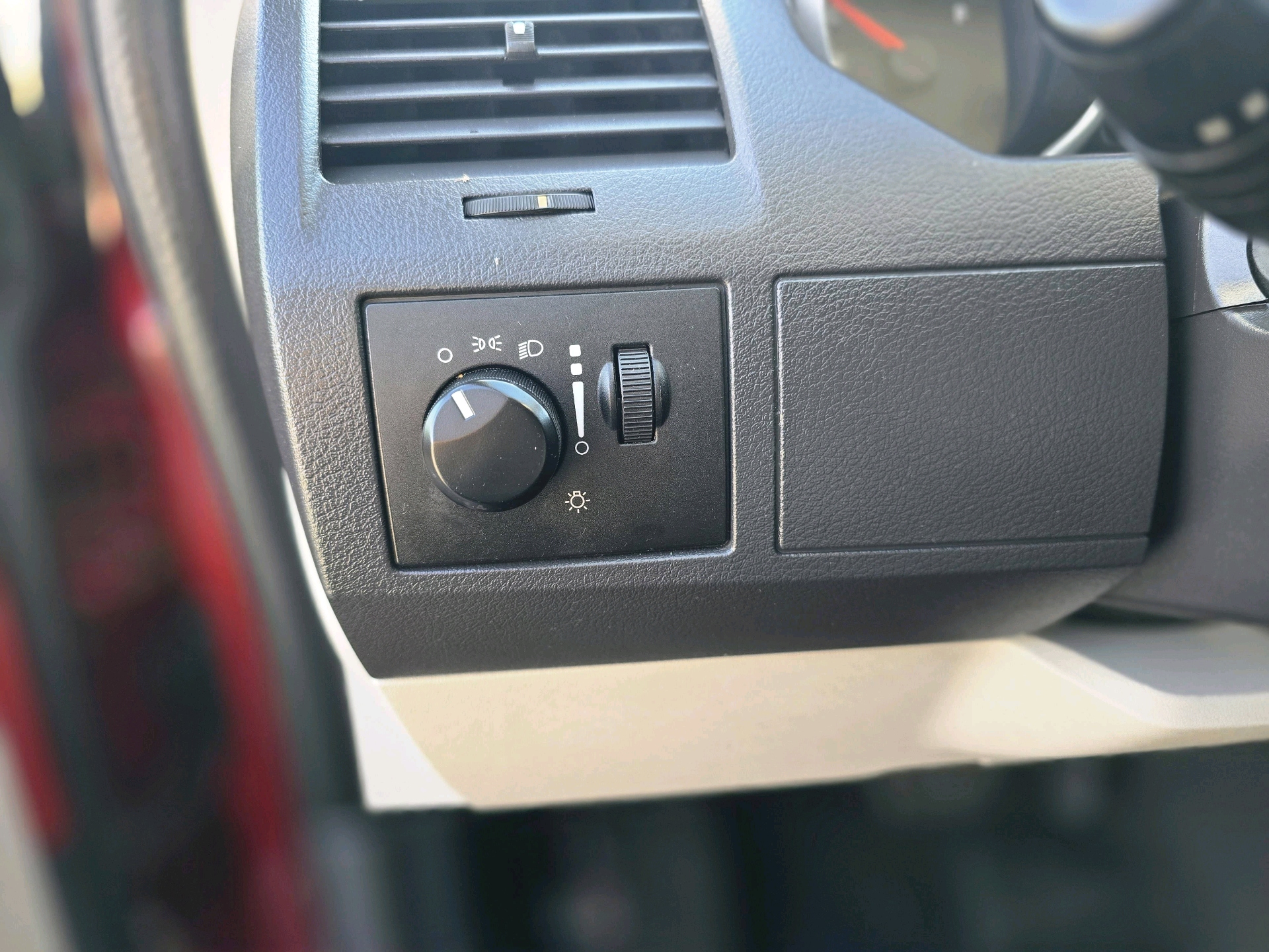 /moryaautosltd/2010-Dodge-GrandCaravan-6309711869446515.jpg