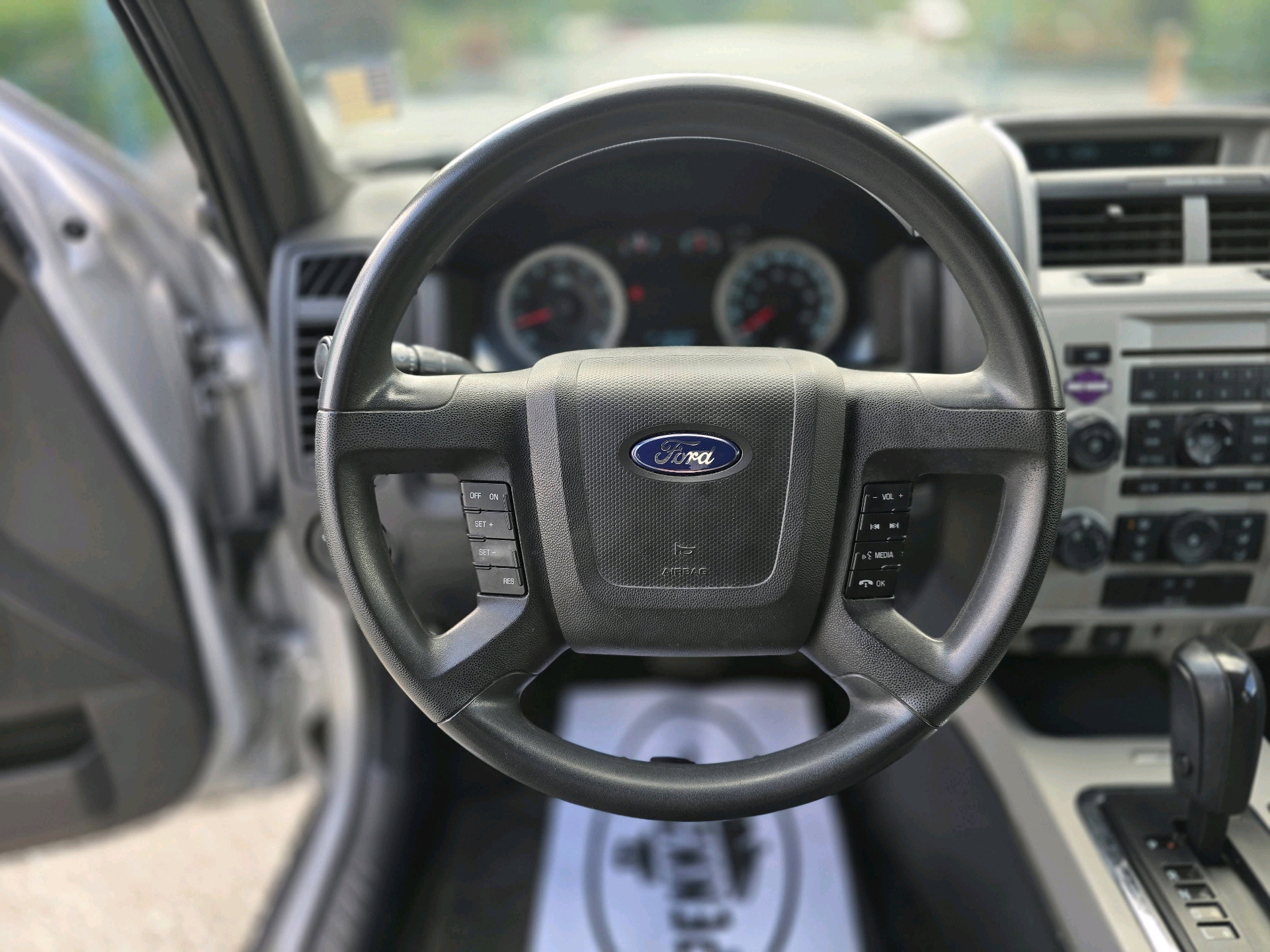 /moryaautosltd/2010-Ford-Escape-6728376574837018.jpg