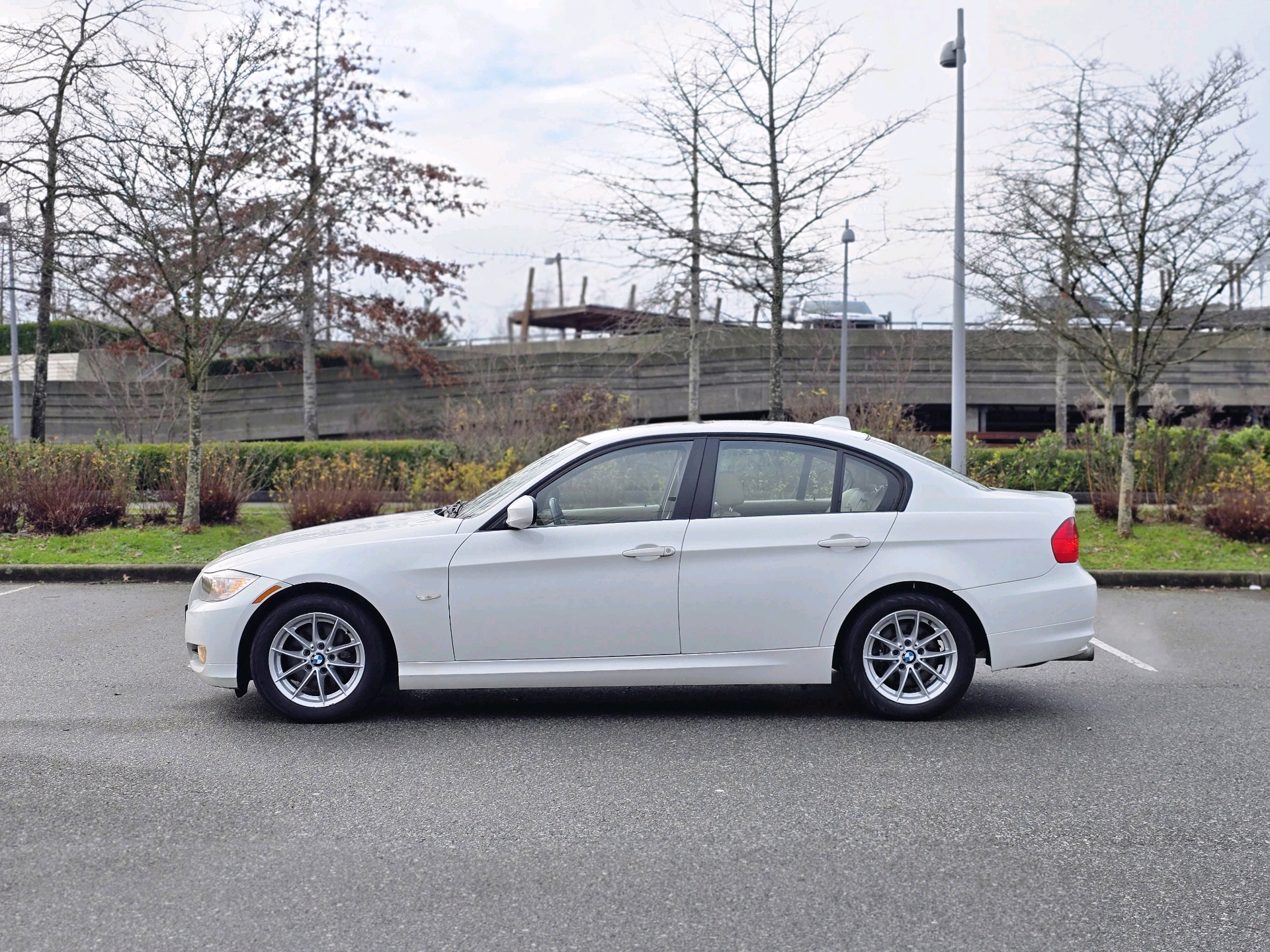 /moryaautosltd/2011-BMW-3Series-5965504335193612.jpg