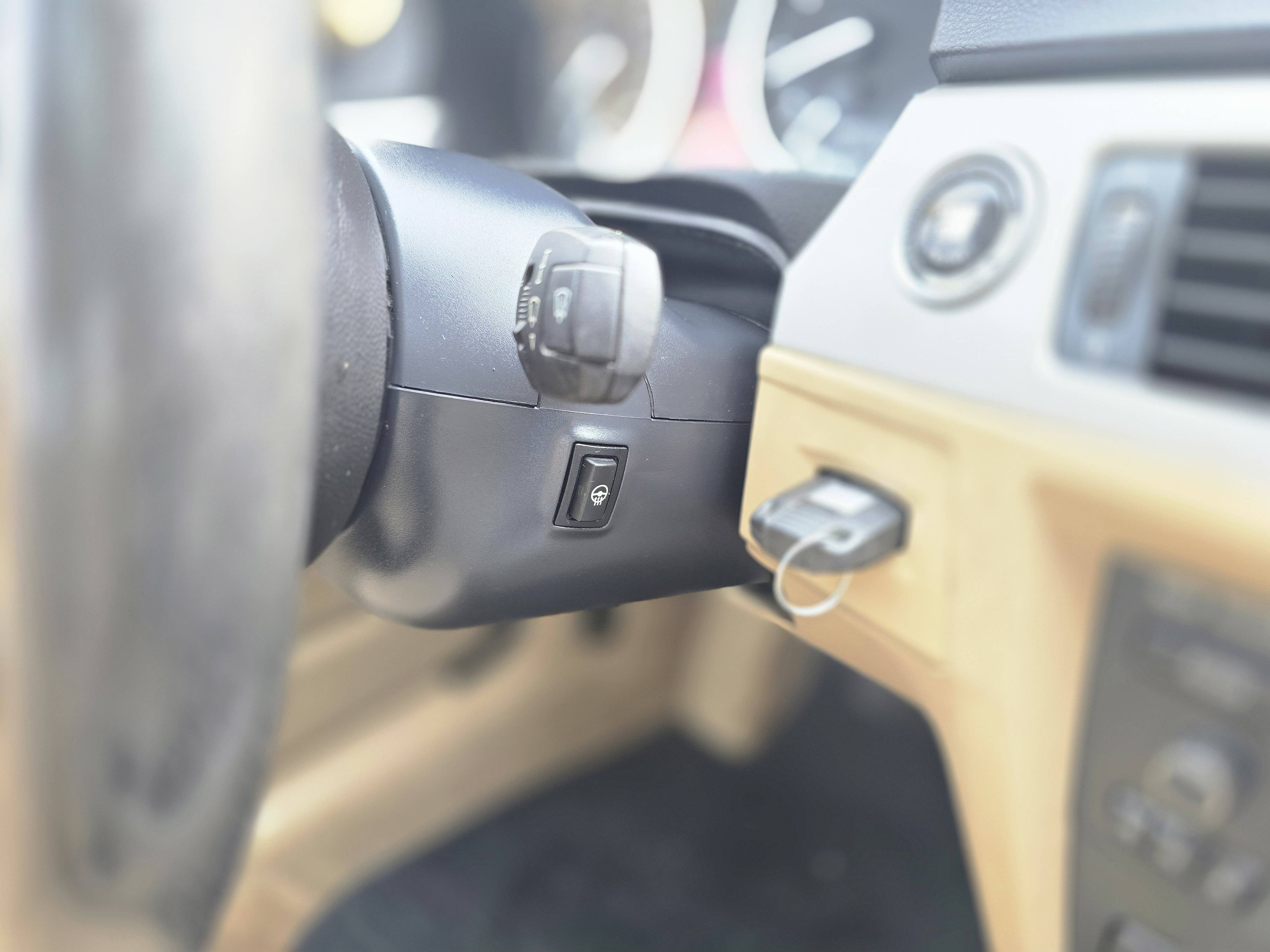 /moryaautosltd/2011-BMW-3Series-9654352178053371.jpg