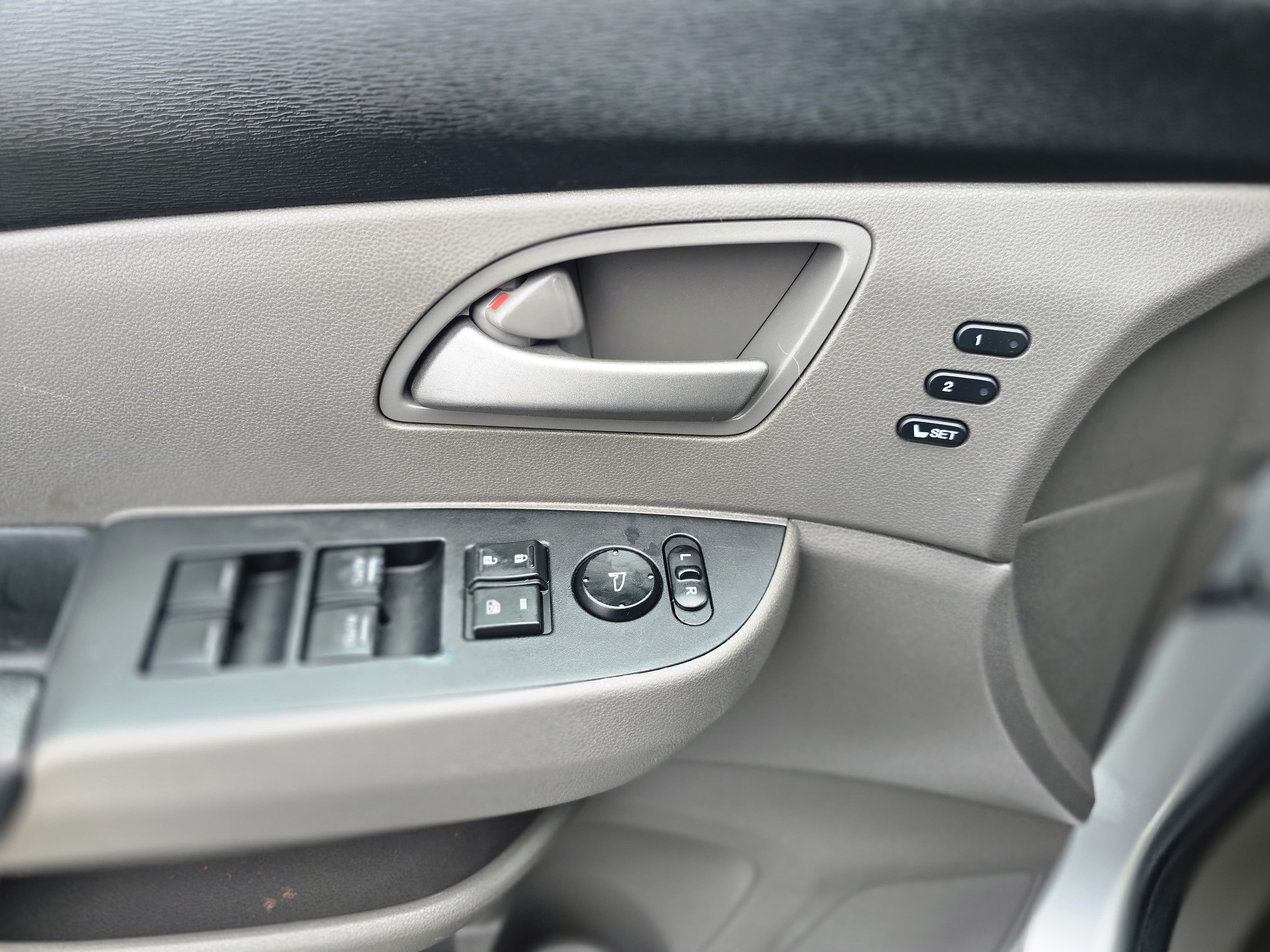 /moryaautosltd/2011-Honda-Odyssey-4800309881322411.jpg